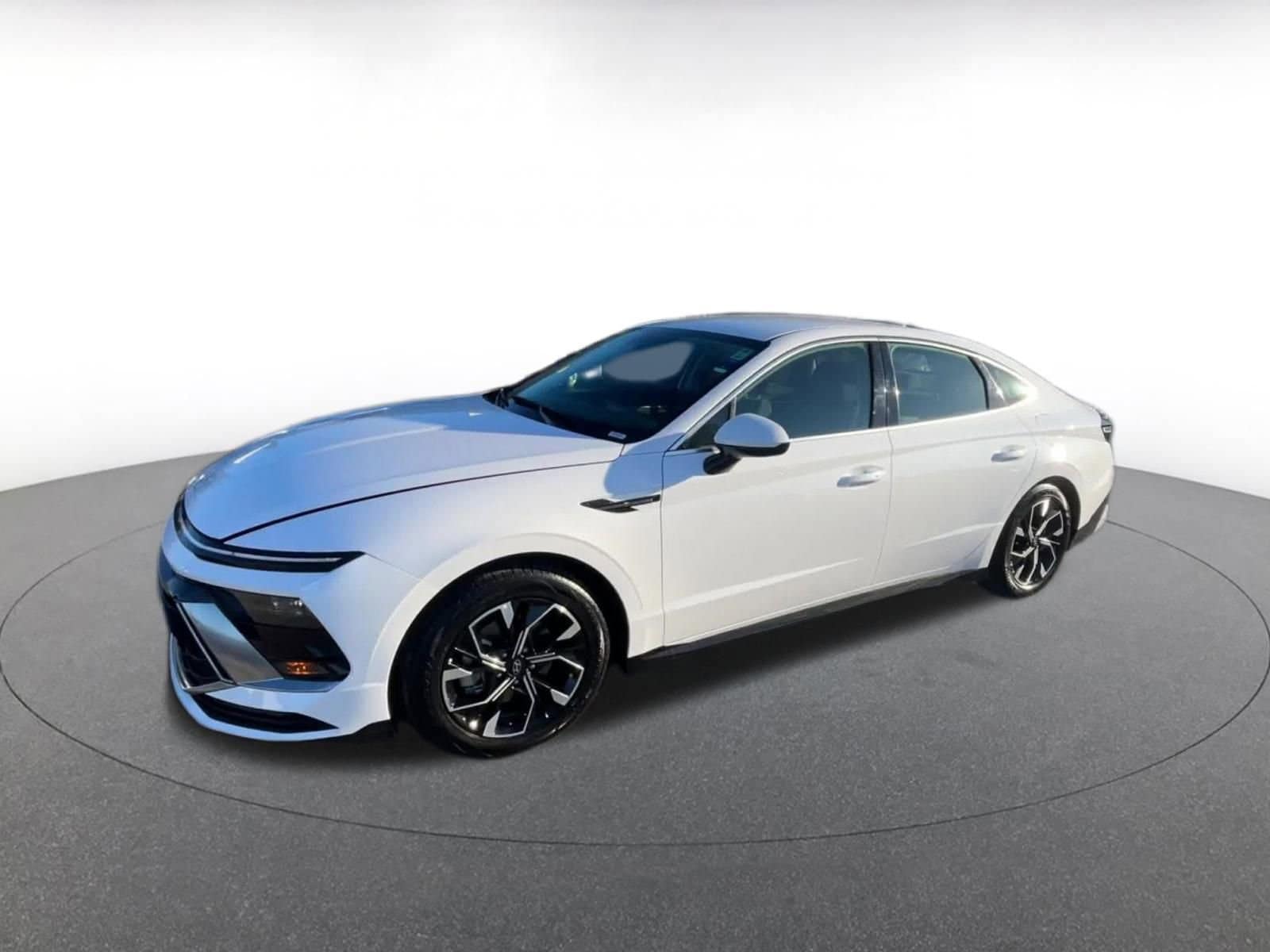 Thumbnail: 2025 Hyundai Sonata - 8