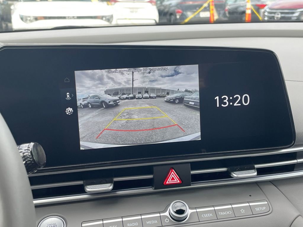 Thumbnail: 2025 Hyundai Elantra - 27