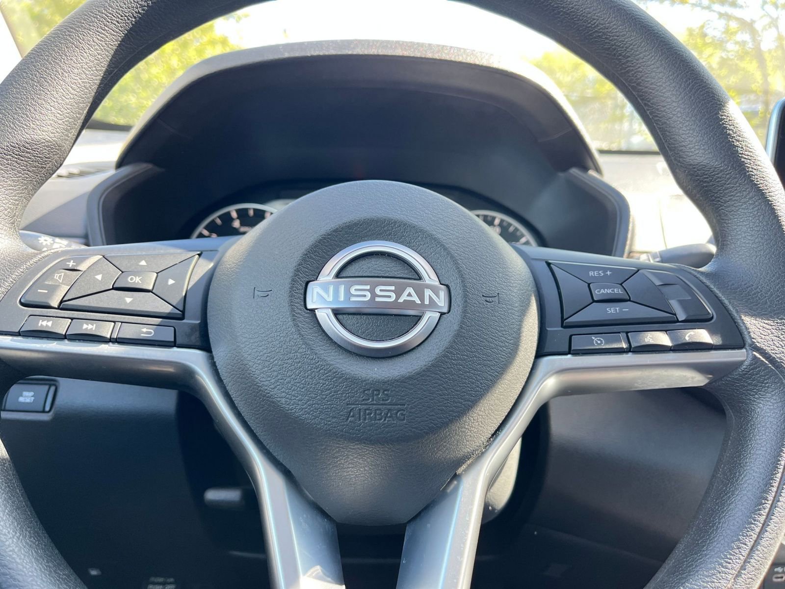 Thumbnail: 2025 Nissan Altima - 28