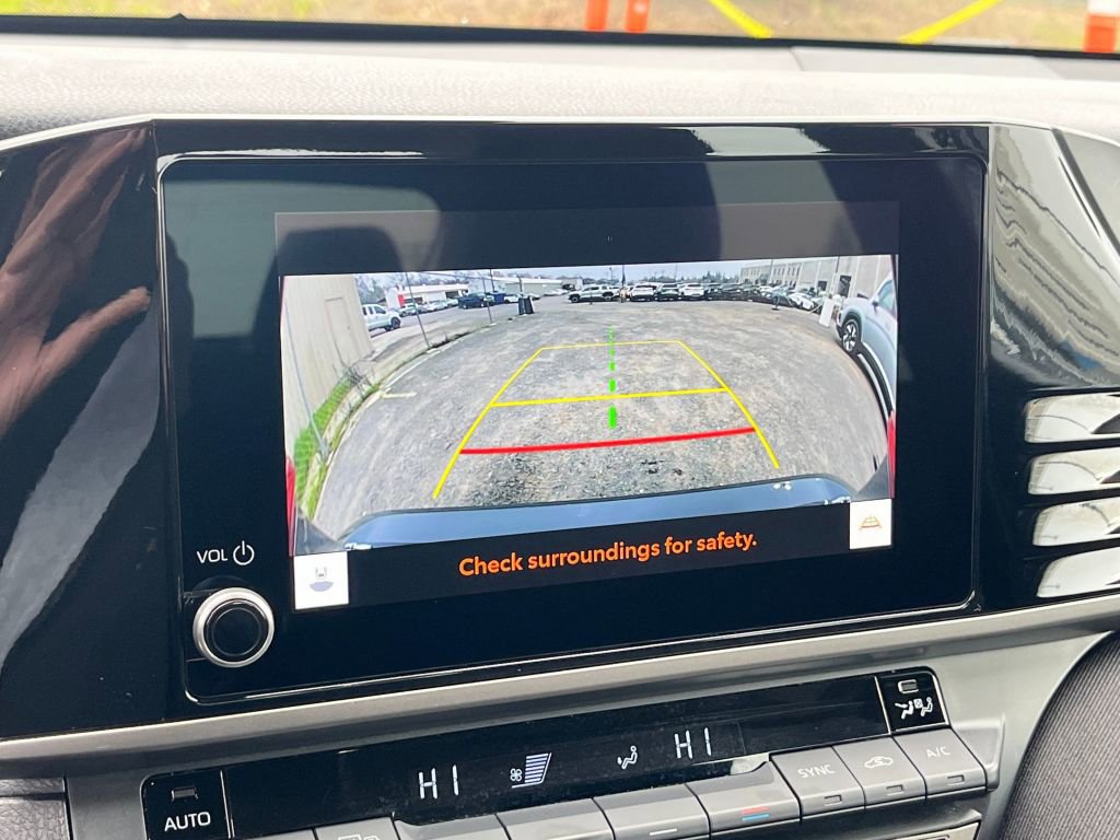 Thumbnail: 2025 Toyota Camry - 28