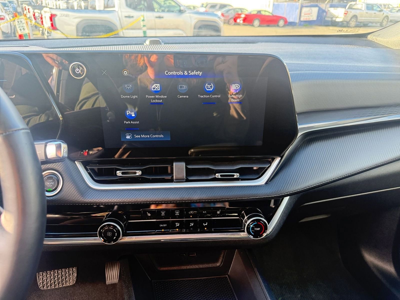 Thumbnail: 2025 Chevrolet Equinox - 18