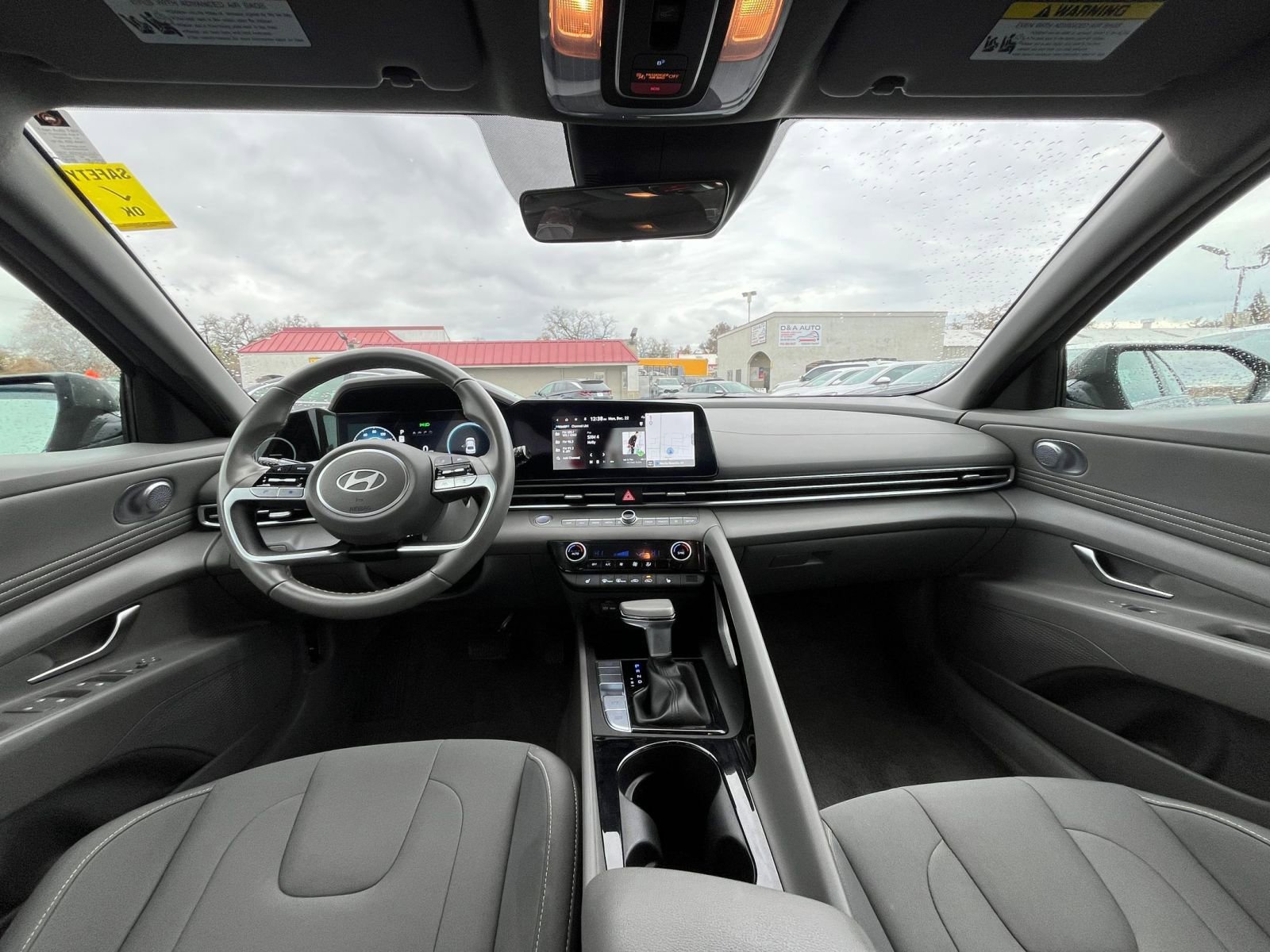 Thumbnail: 2025 Hyundai Elantra - 31