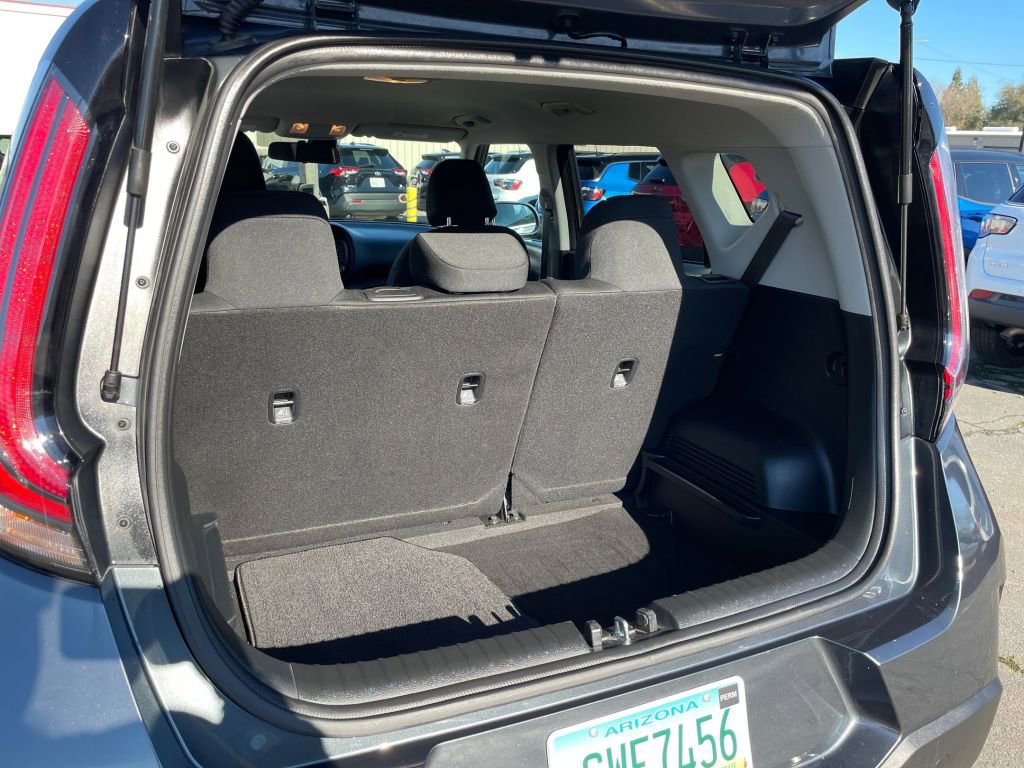 Thumbnail: 2025 Kia Soul - 29