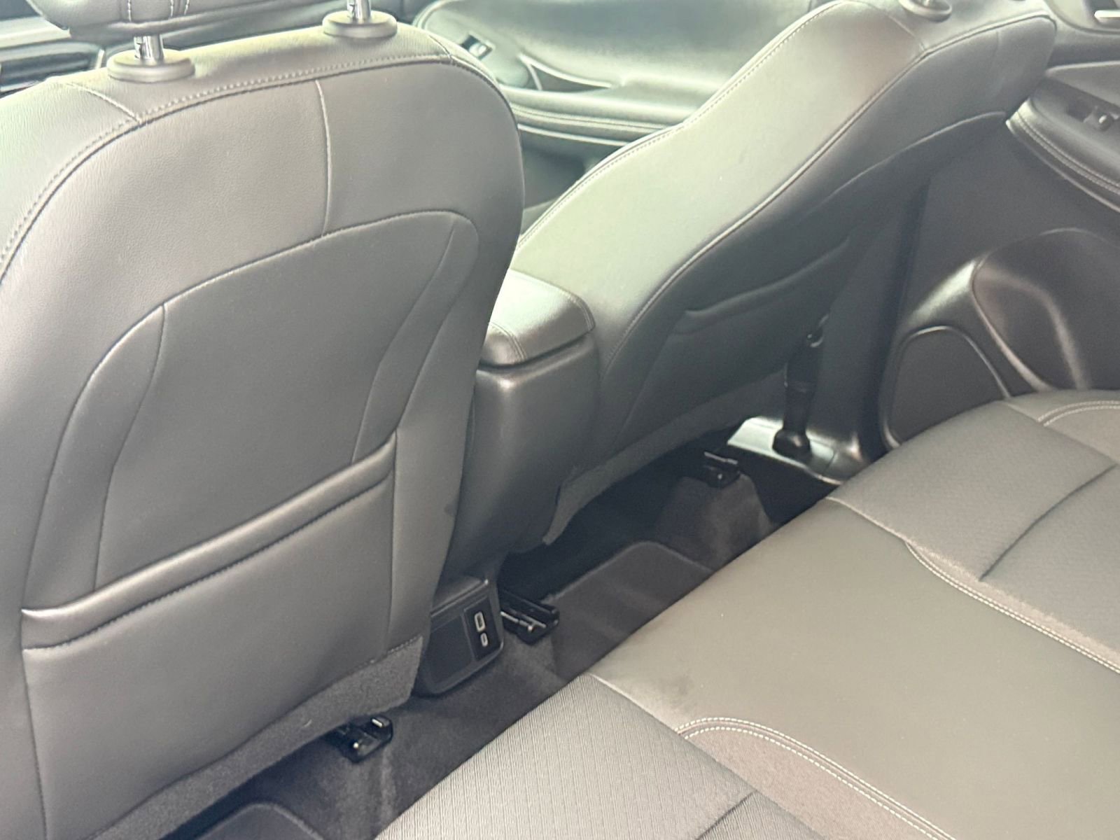 Thumbnail: 2025 Buick Encore GX - 24