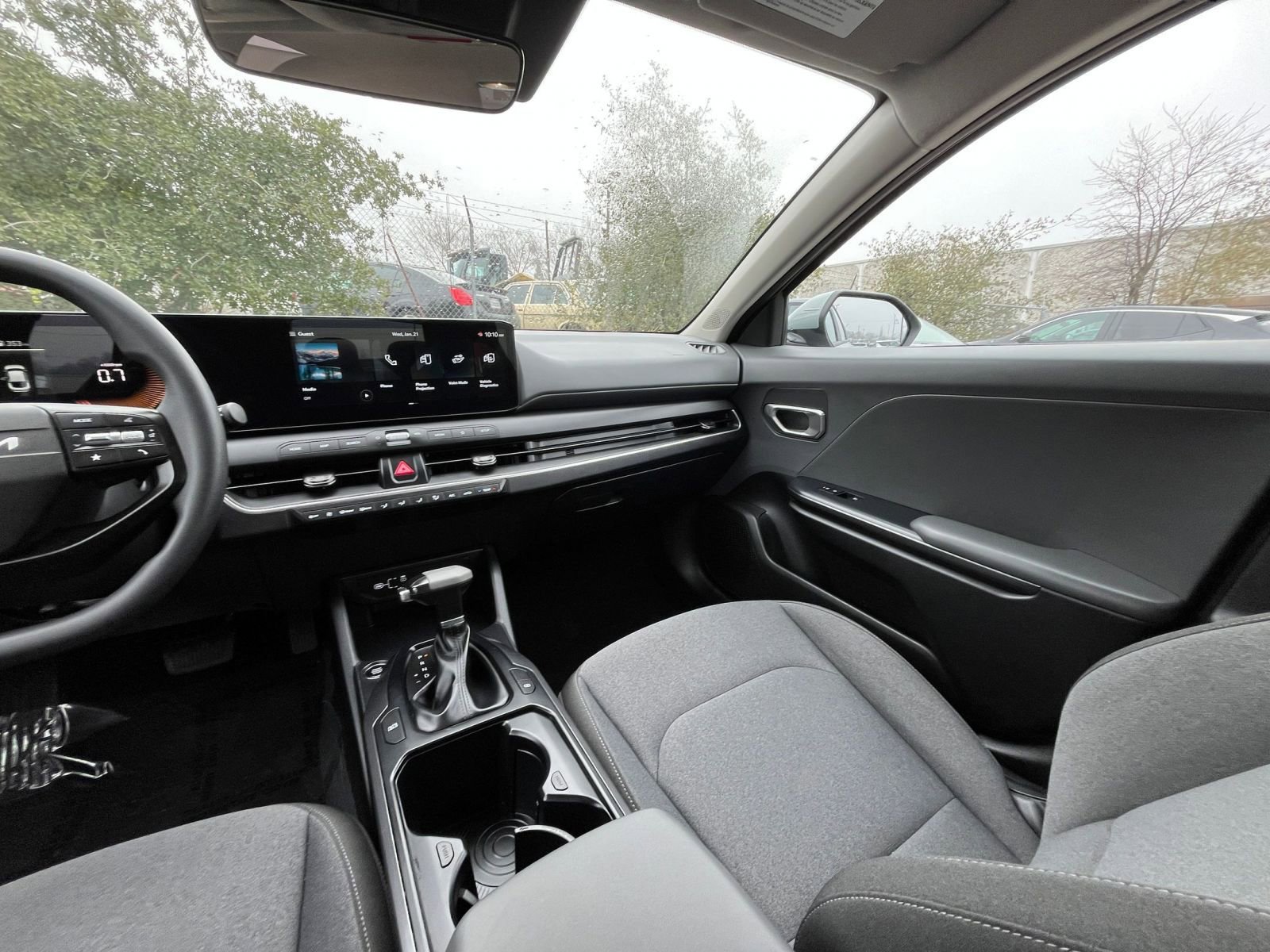 Thumbnail: 2025 Kia K4 - 34