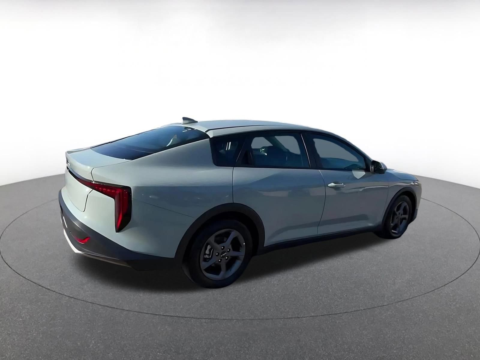 Thumbnail: 2025 Kia K4 - 15