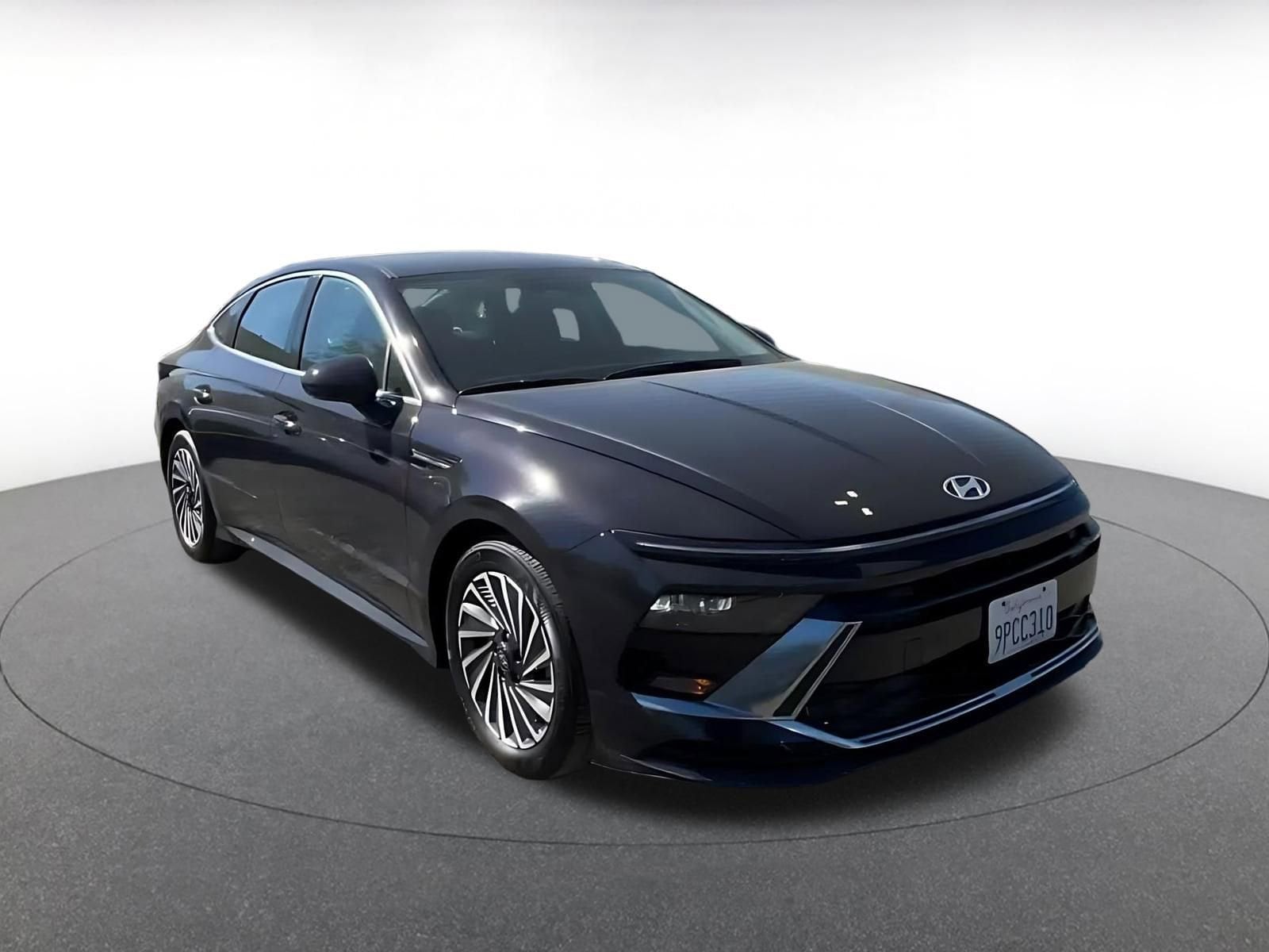 Thumbnail: 2025 Hyundai Sonata - 3