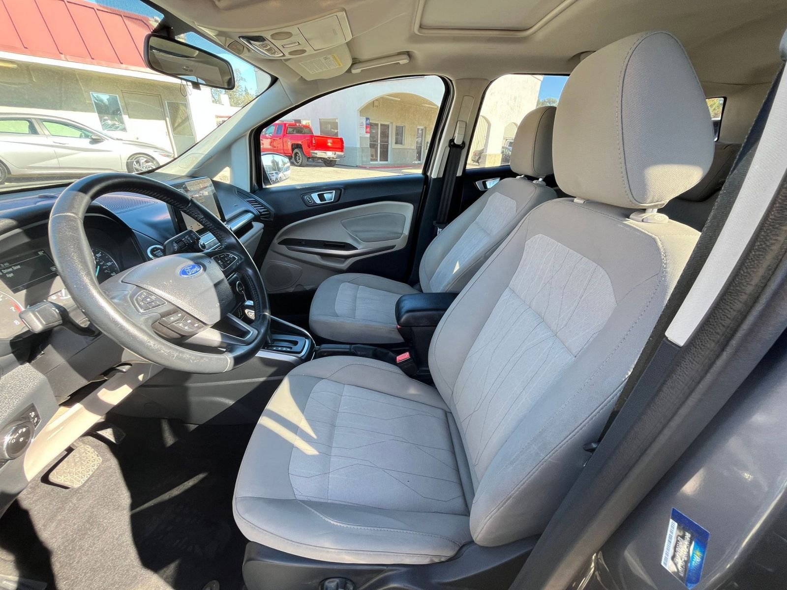 Thumbnail: 2019 Ford EcoSport - 25