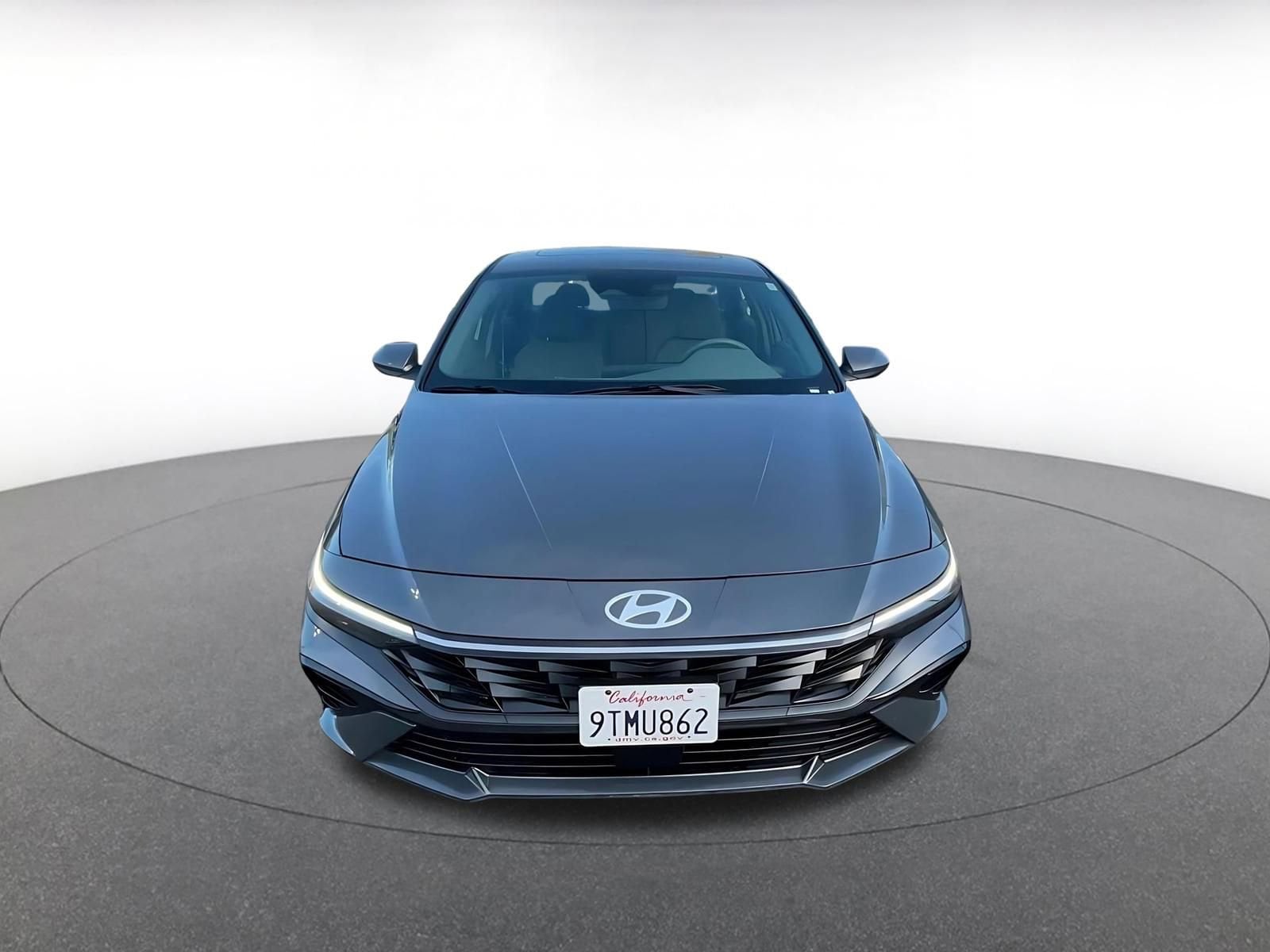 Thumbnail: 2025 Hyundai Elantra - 4