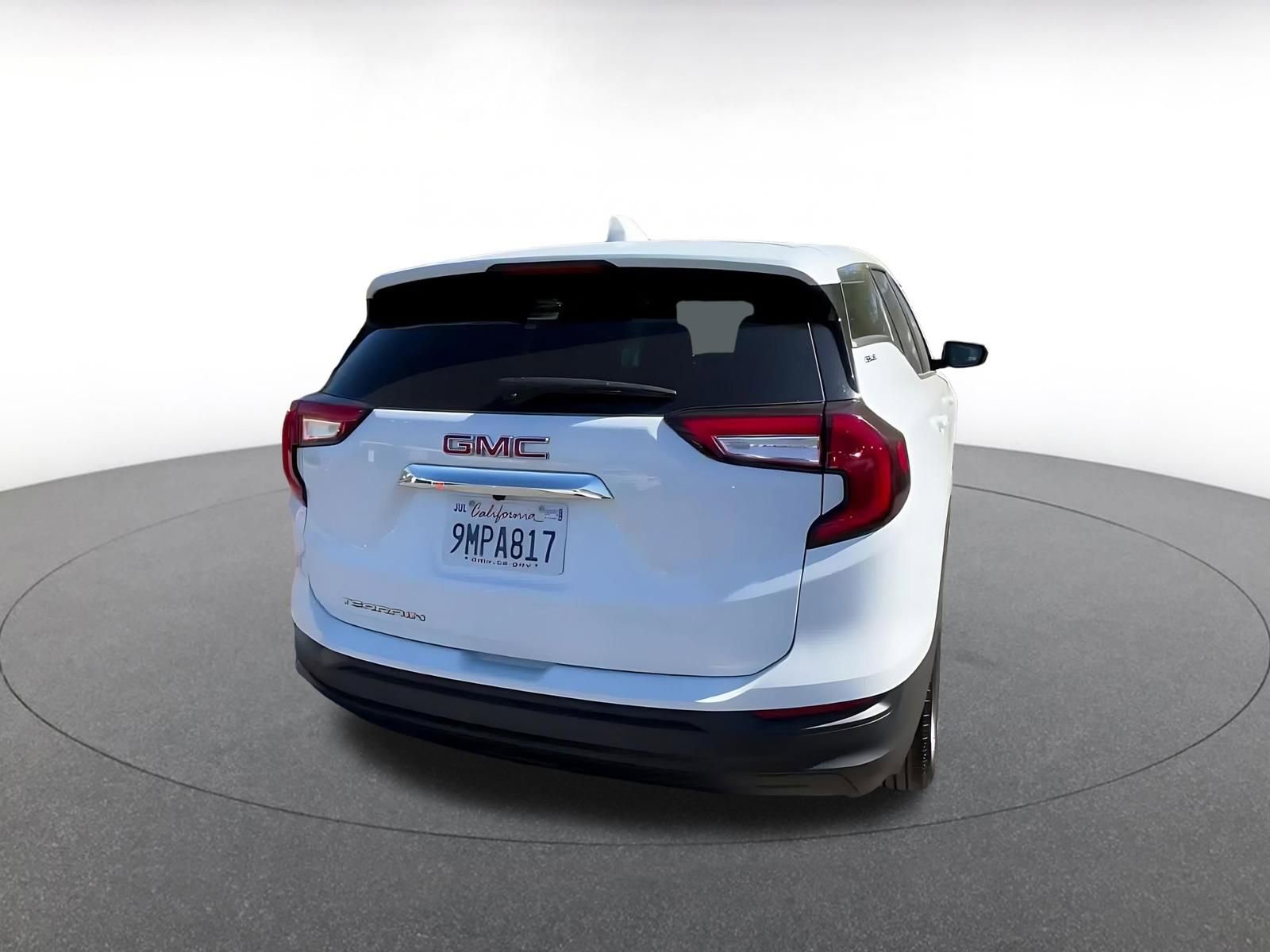 Thumbnail: 2024 GMC Terrain - 14