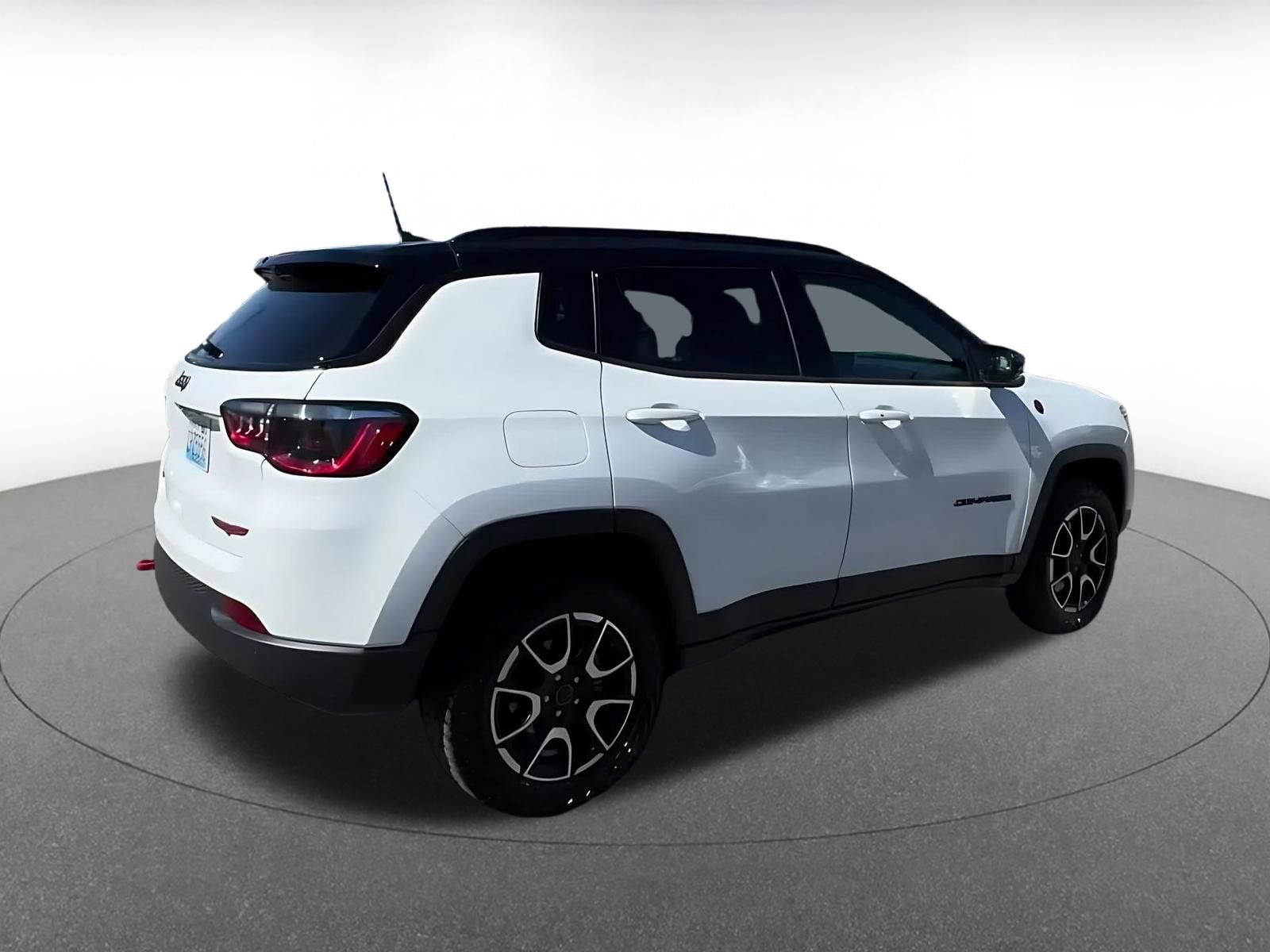 Thumbnail: 2025 Jeep Compass - 14