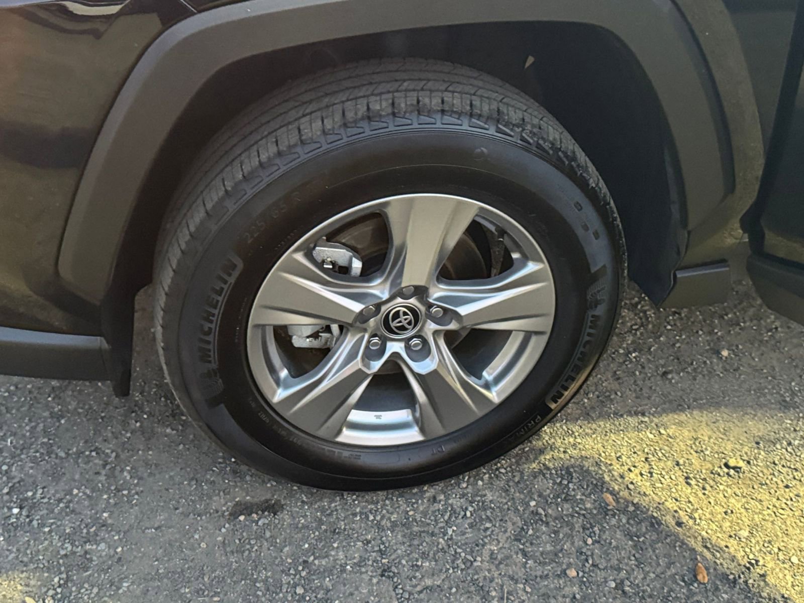 Thumbnail: 2025 Toyota RAV4 - 29