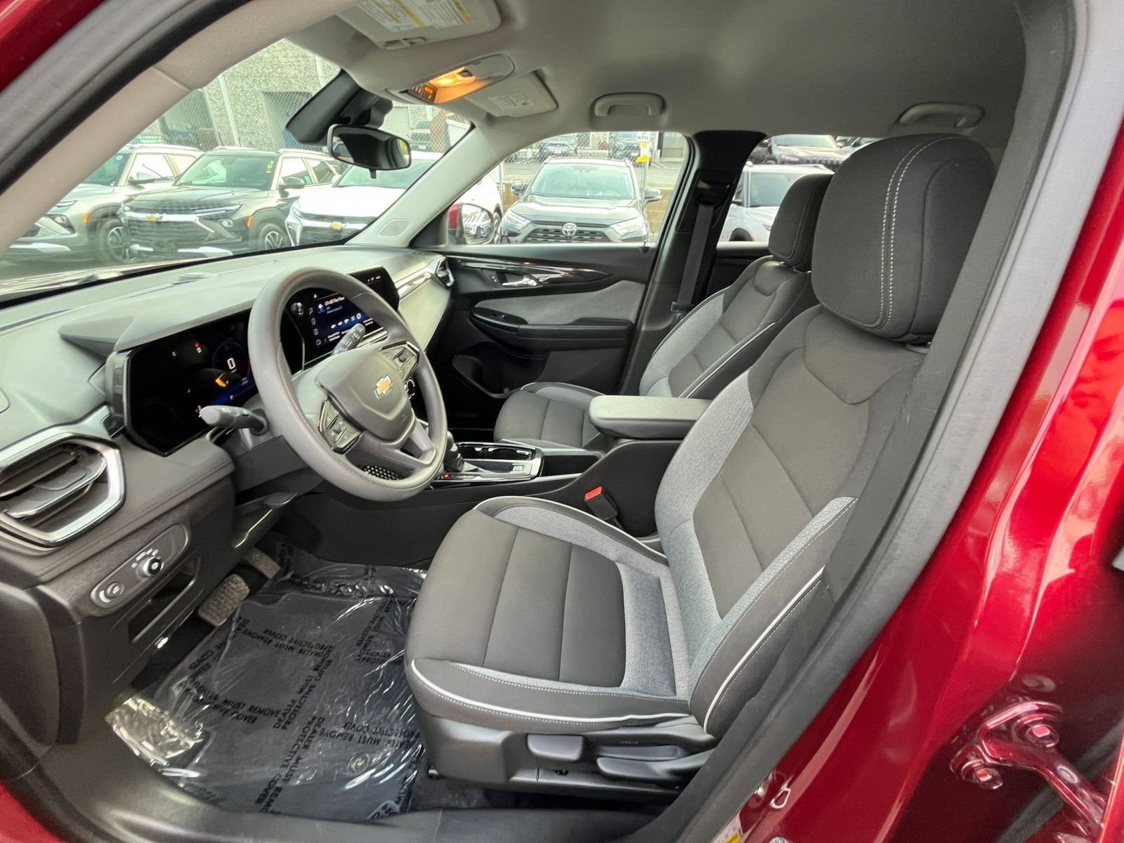 Thumbnail: 2025 Chevrolet TrailBlazer - 24