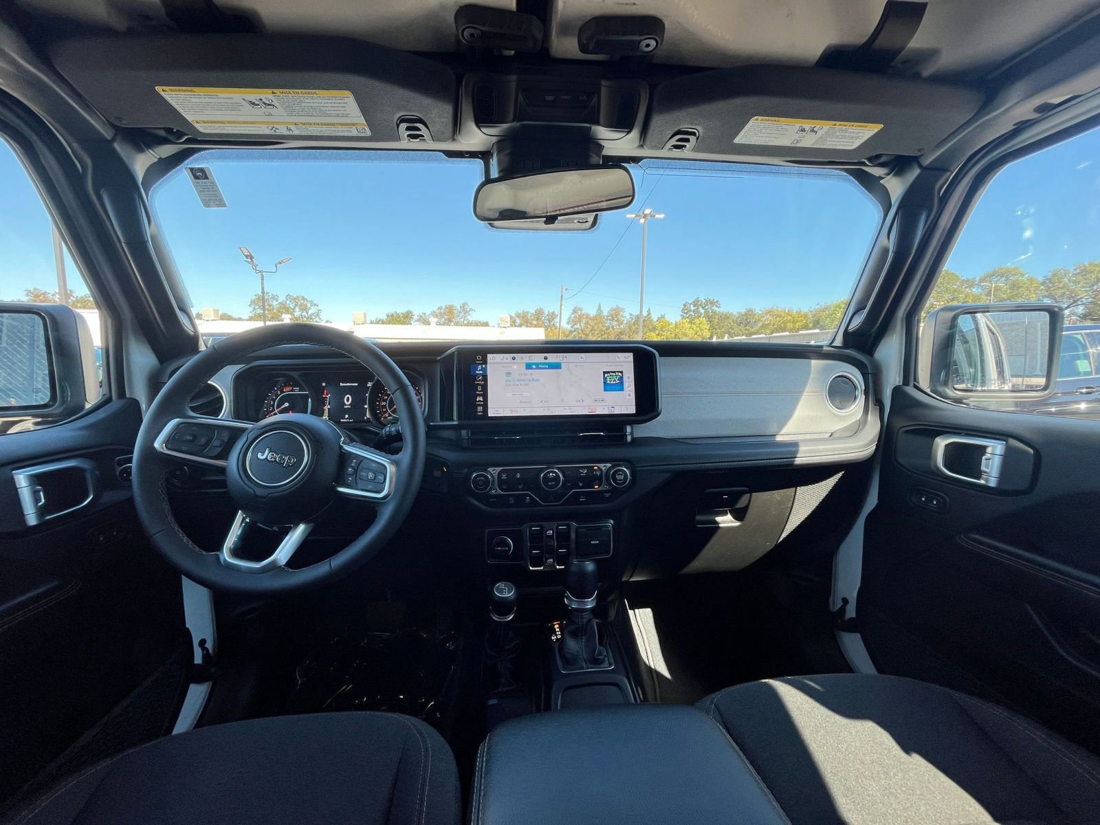 Thumbnail: 2025 Jeep Wrangler - 32