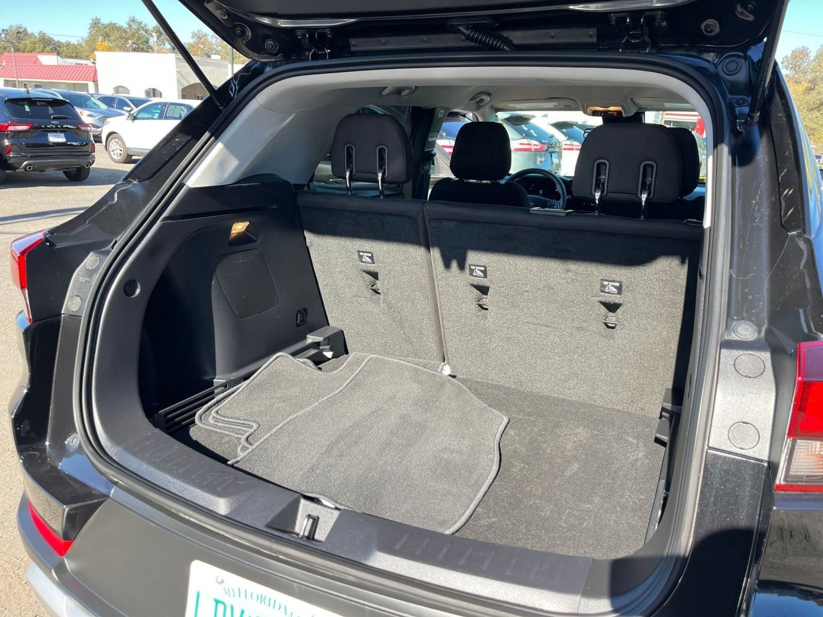 Thumbnail: 2025 Chevrolet TrailBlazer - 29