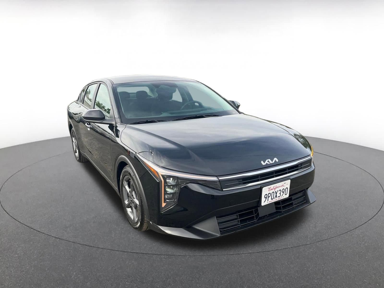 Thumbnail: 2025 Kia K4 - 1