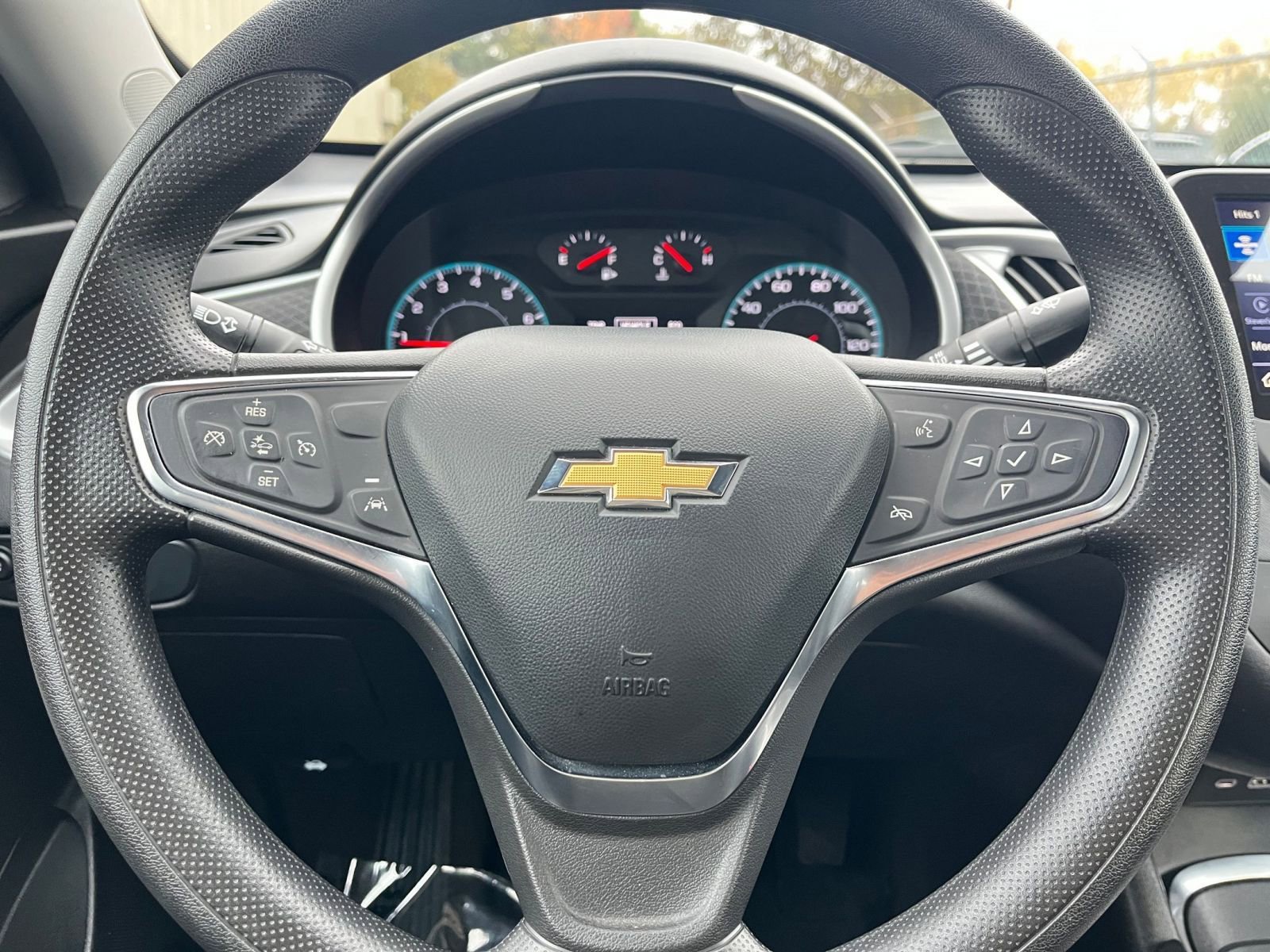 Thumbnail: 2024 Chevrolet Malibu - 28