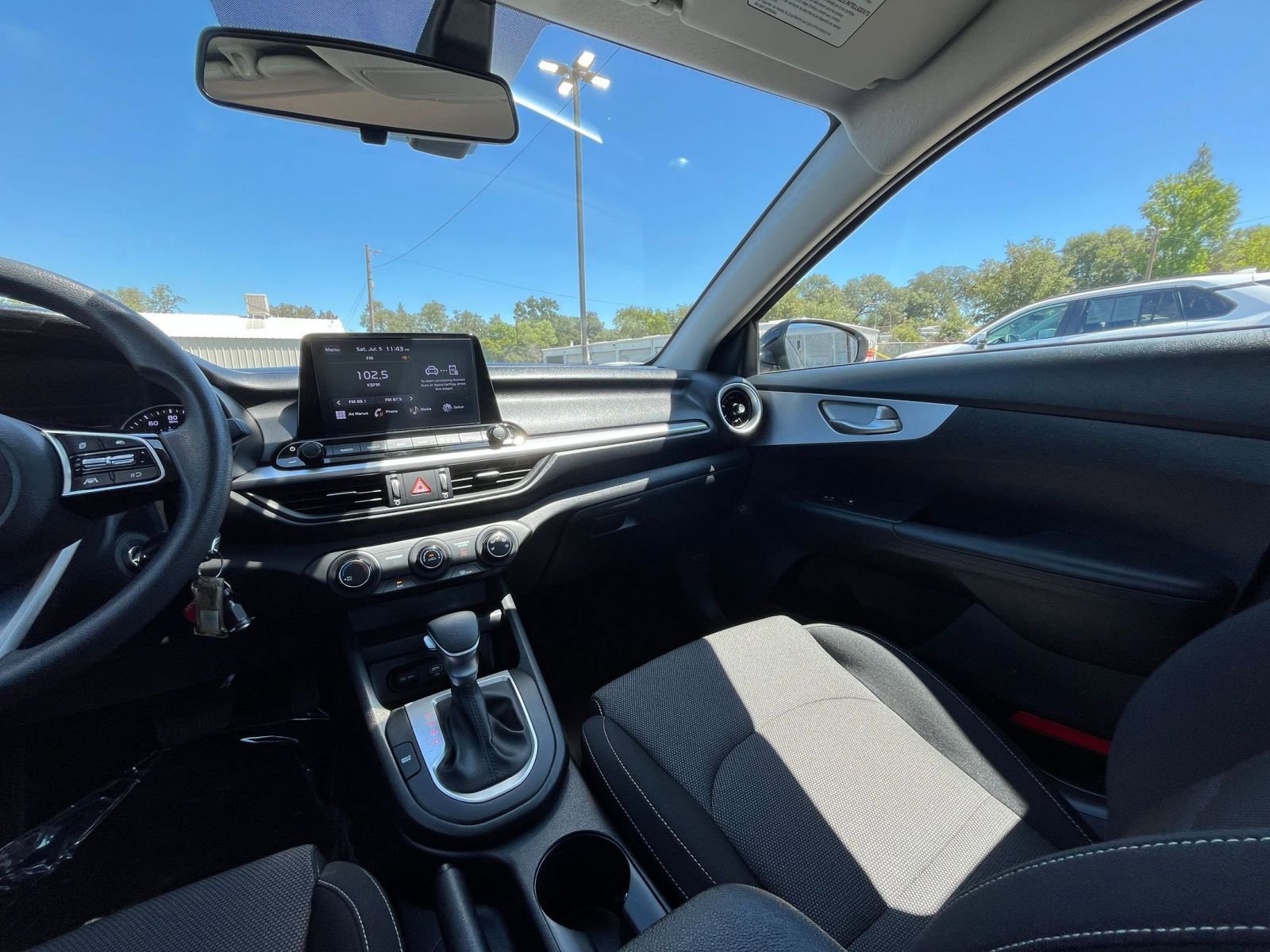 Thumbnail: 2024 Kia Forte - 33