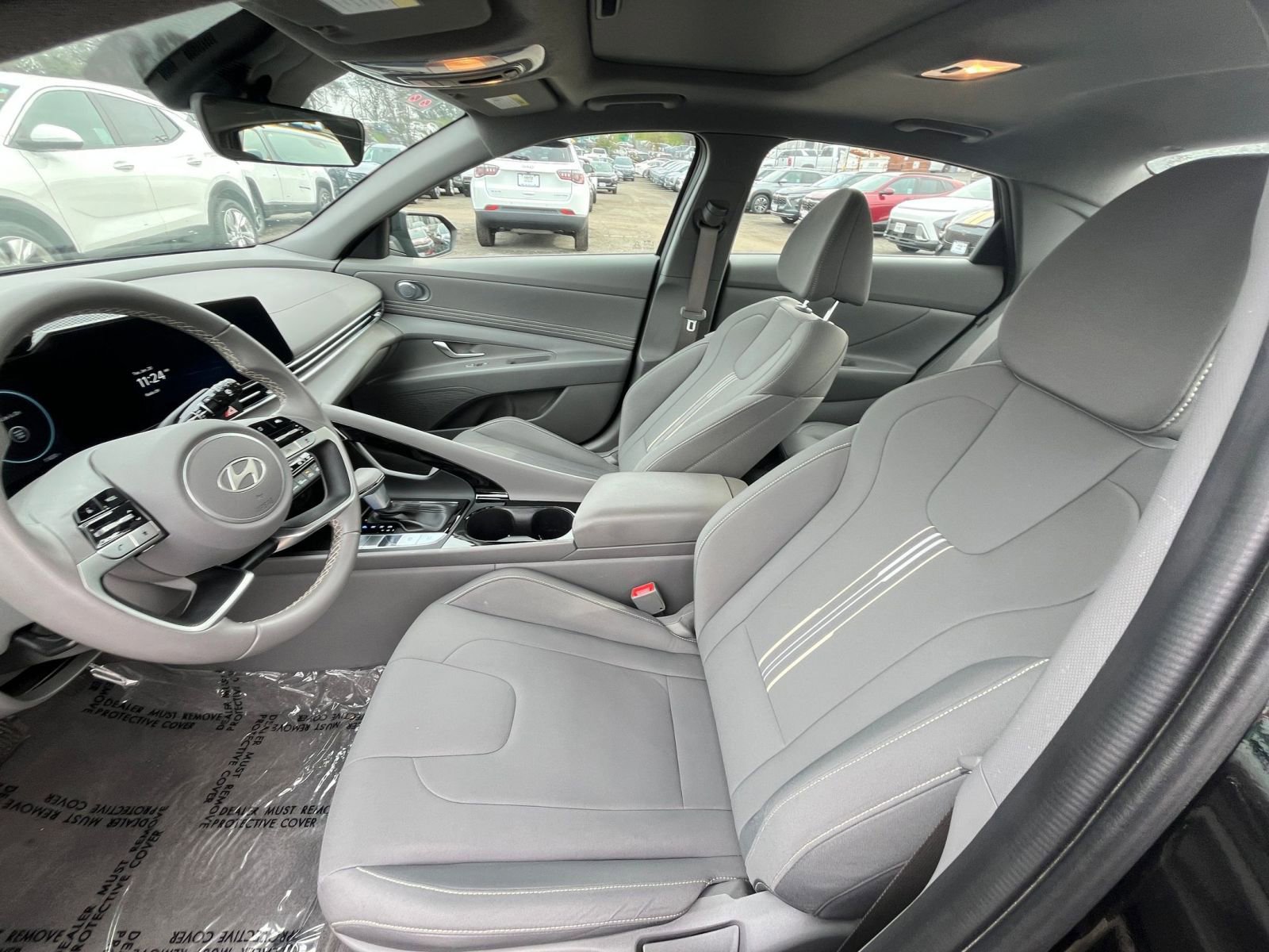 Thumbnail: 2025 Hyundai Elantra - 24