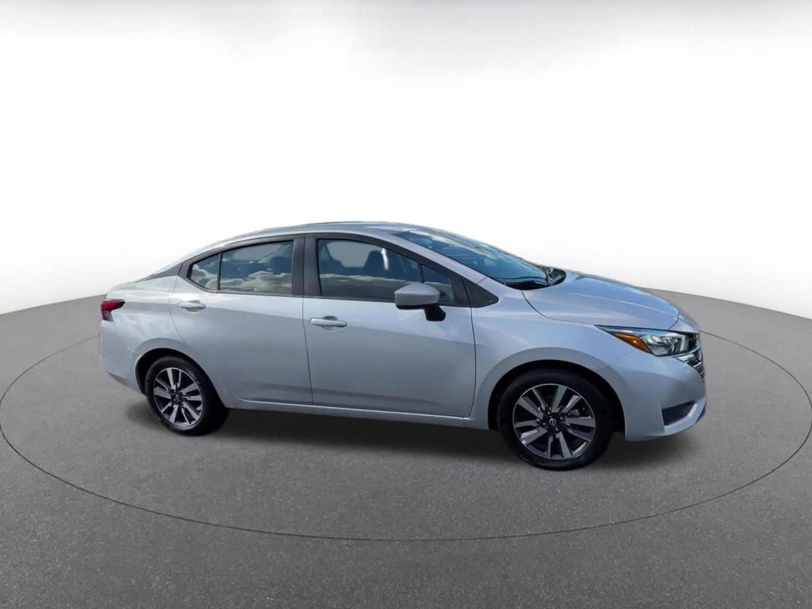 Thumbnail: 2025 Nissan Versa - 2