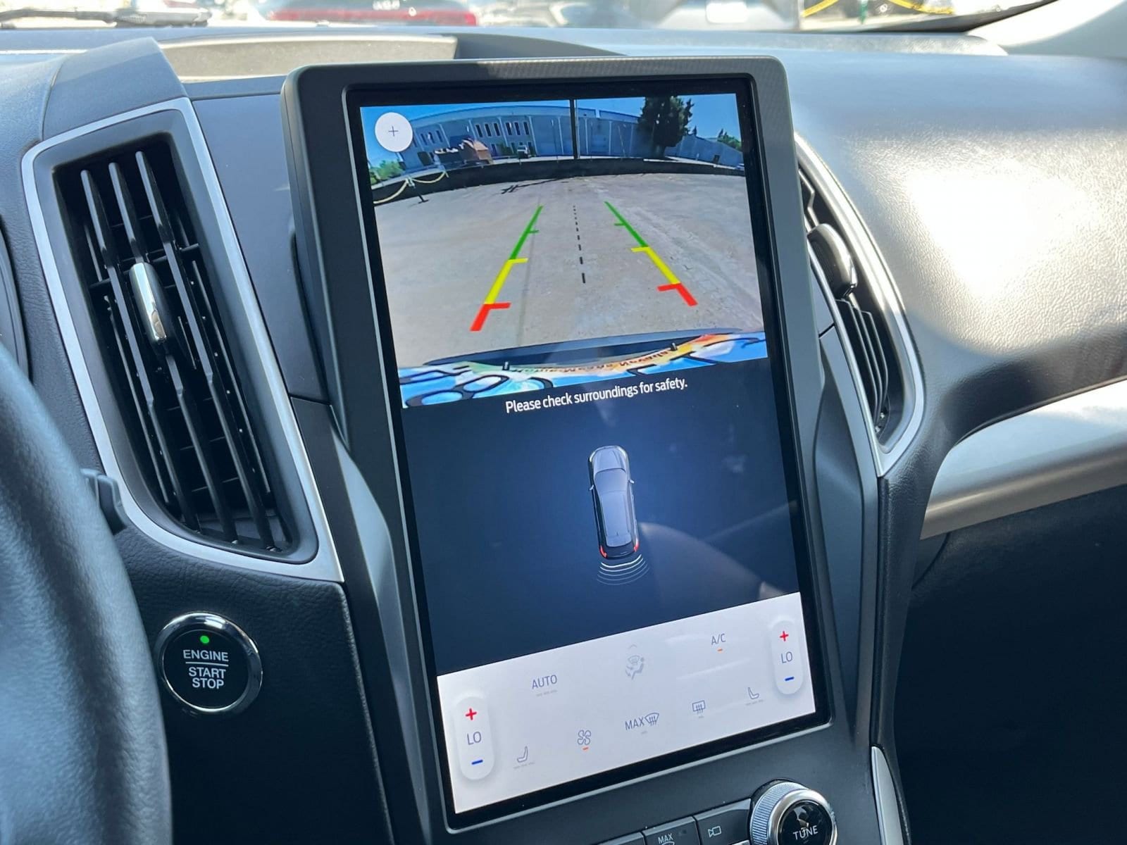 Thumbnail: 2024 Ford Edge - 17