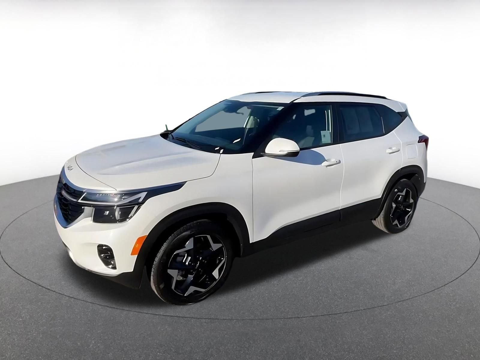 Thumbnail: 2025 Kia Seltos - 8