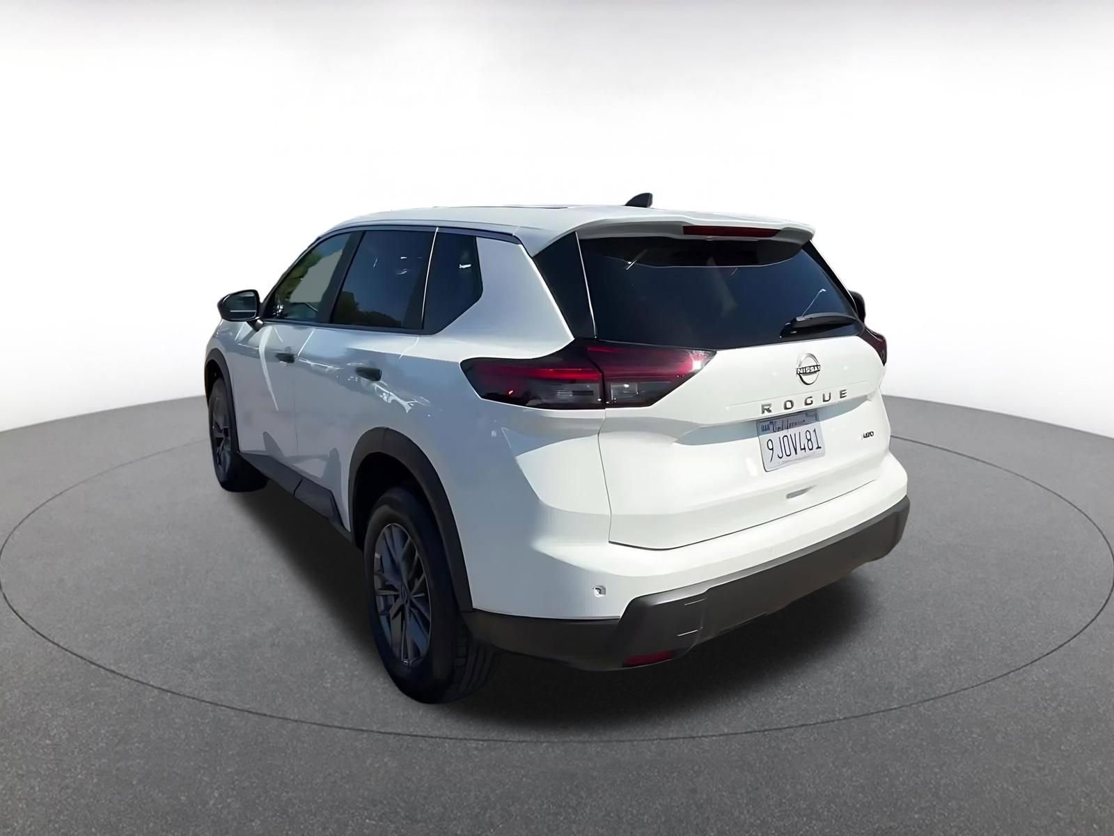 Thumbnail: 2024 Nissan Rogue - 11