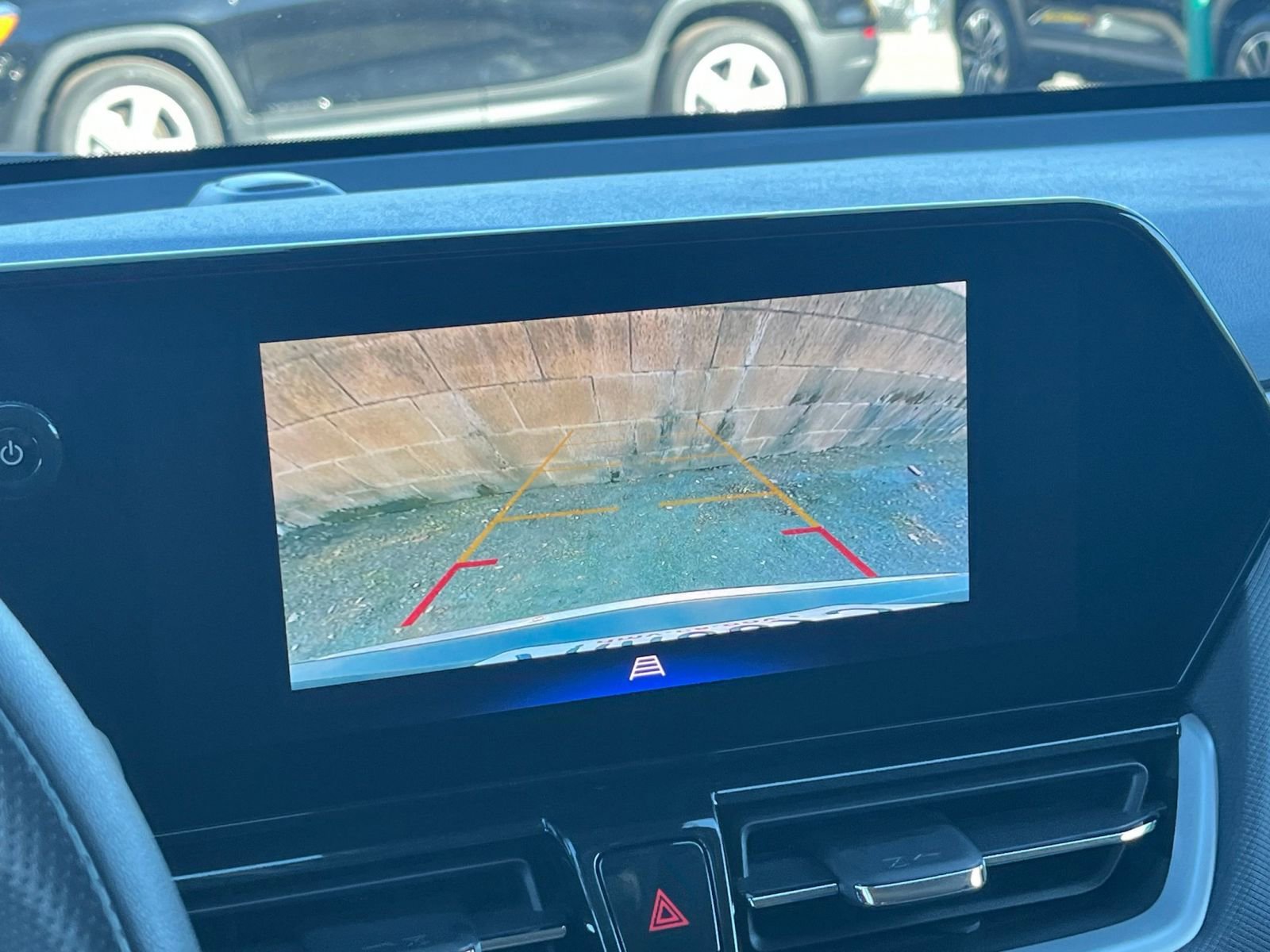 Thumbnail: 2025 Chevrolet TrailBlazer - 17