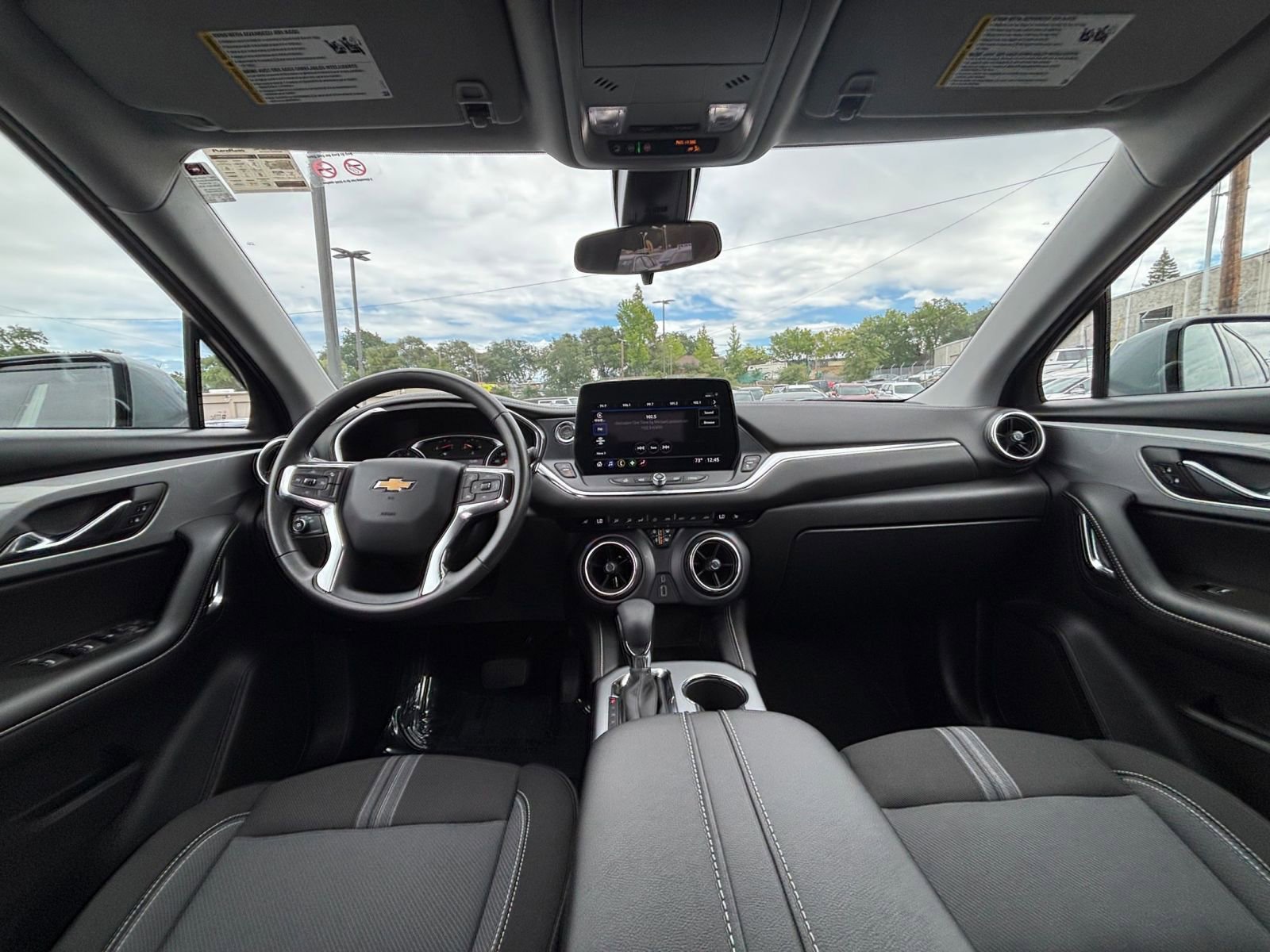 Thumbnail: 2025 Chevrolet Blazer - 35