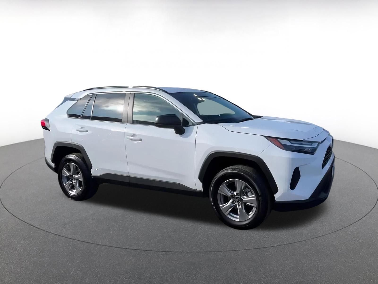 Thumbnail: 2025 Toyota RAV4 - 2