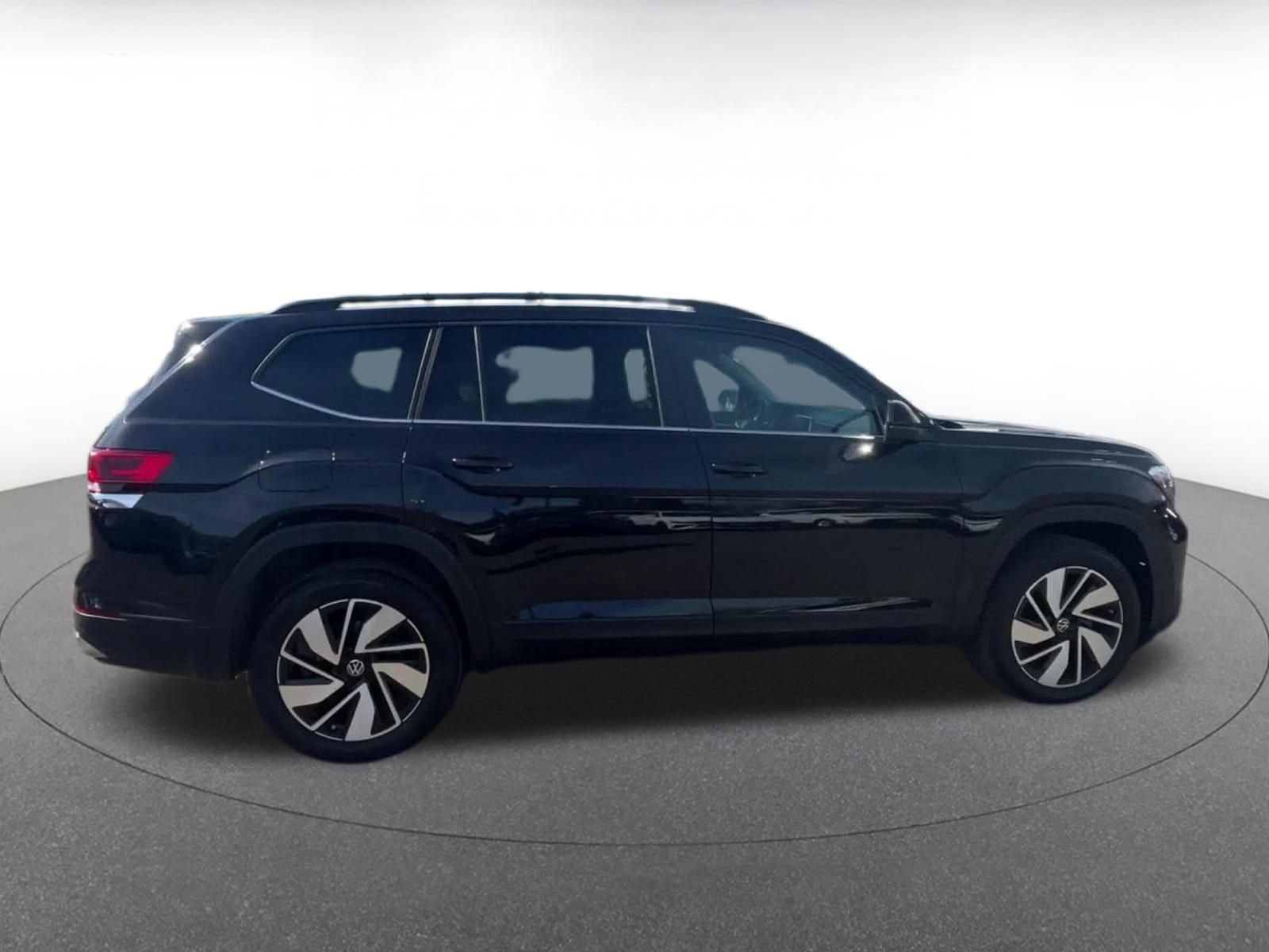 Thumbnail: 2025 Volkswagen Atlas - 16