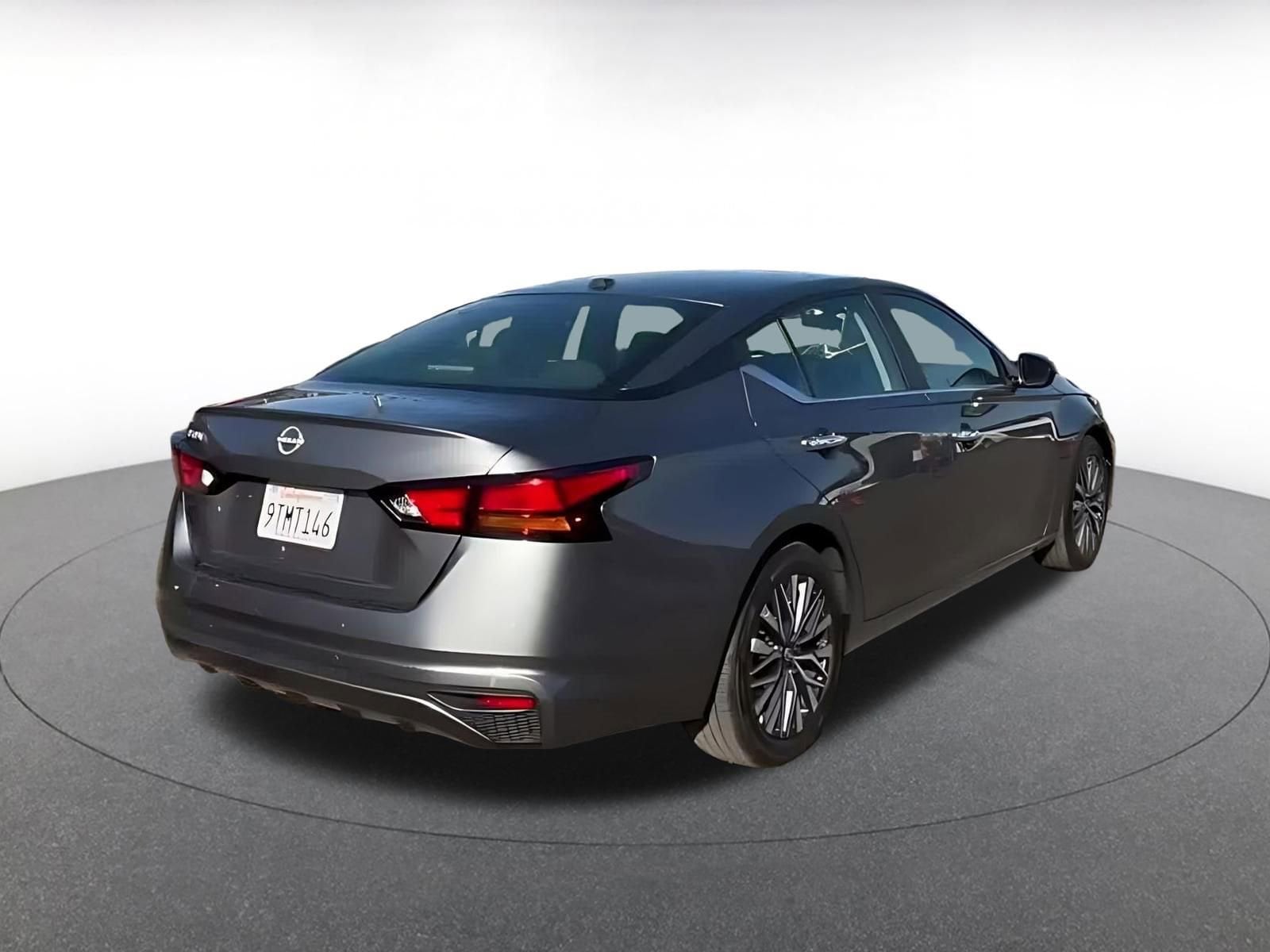 Thumbnail: 2025 Nissan Altima - 15