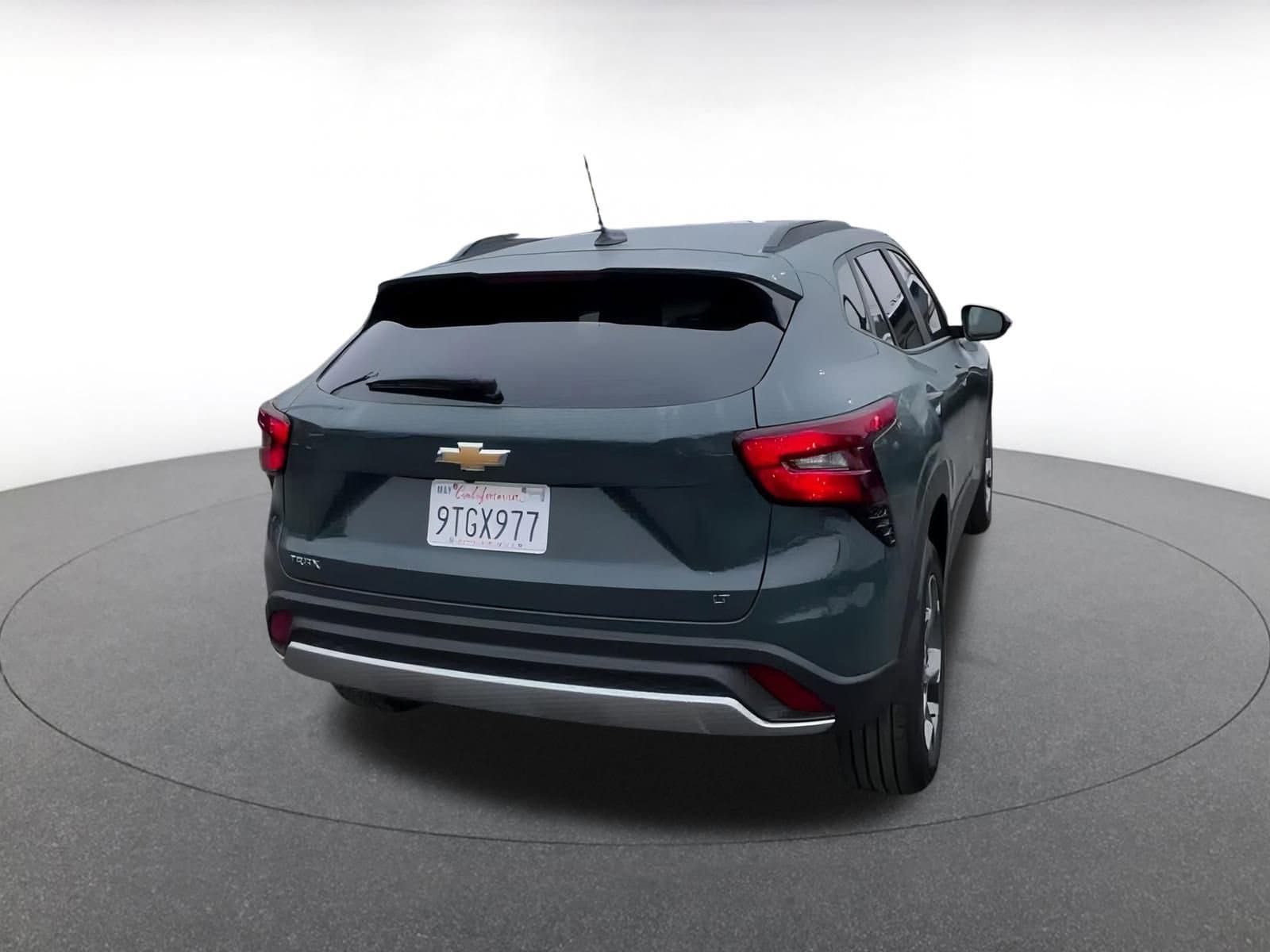 Thumbnail: 2025 Chevrolet Trax - 14