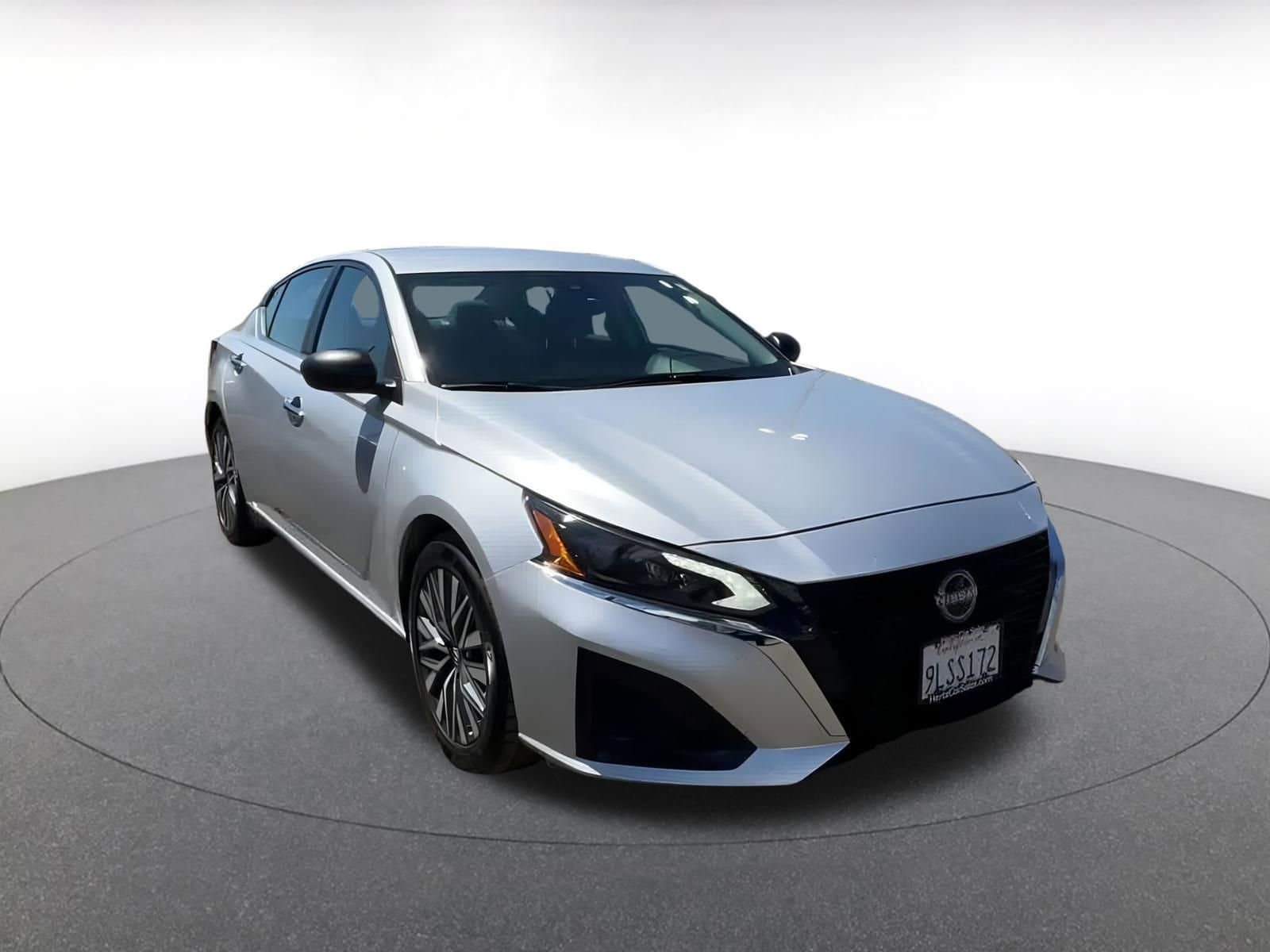 Thumbnail: 2024 Nissan Altima - 3