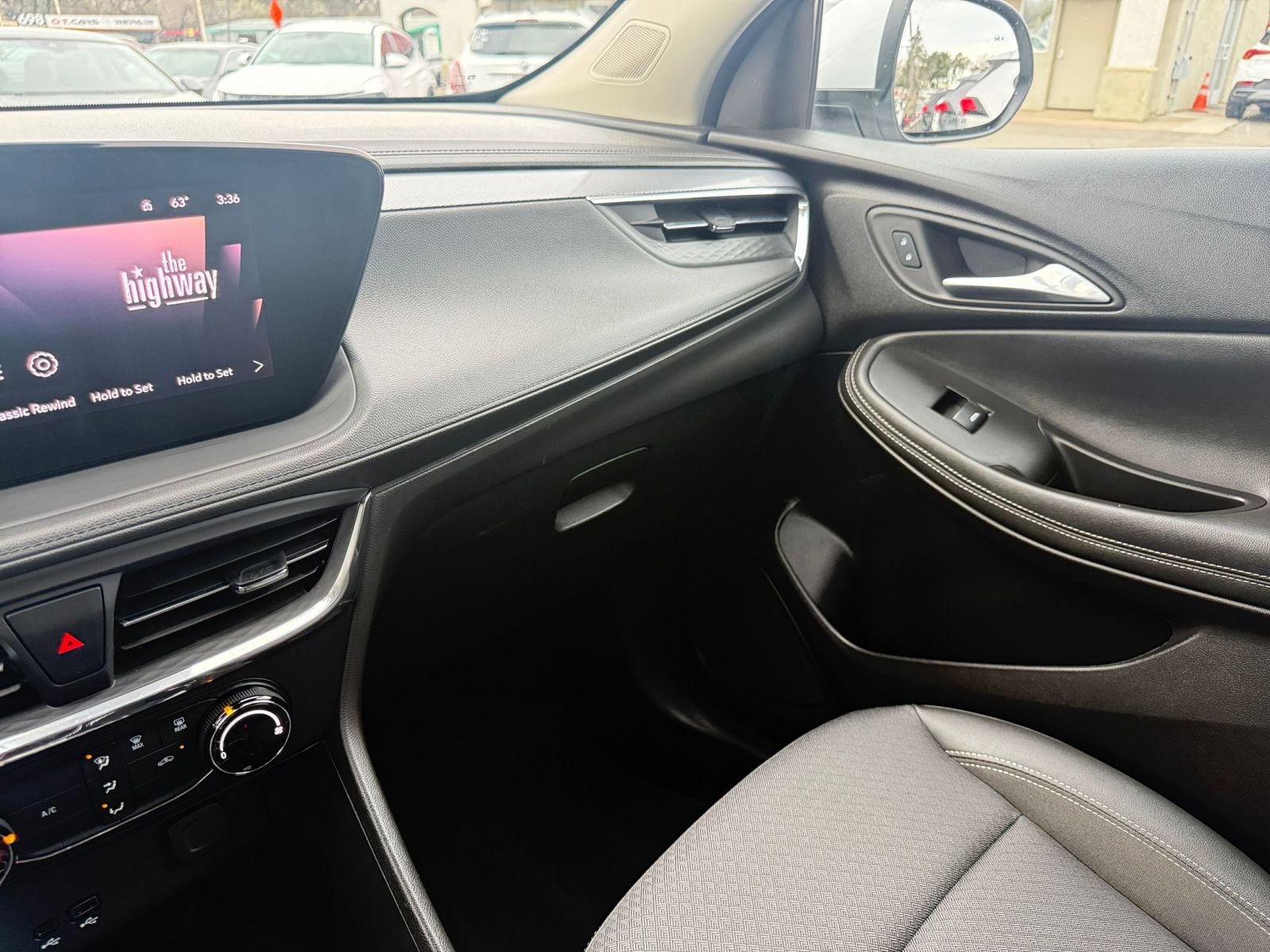 Thumbnail: 2025 Buick Encore GX - 35