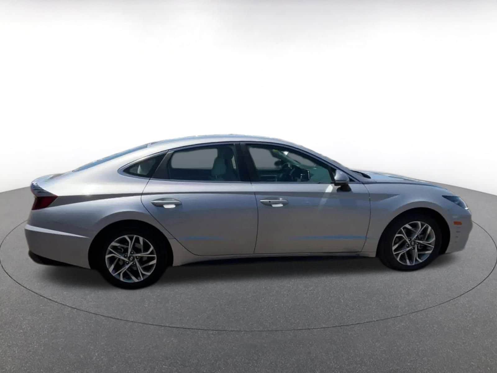 Thumbnail: 2023 Hyundai Sonata - 16