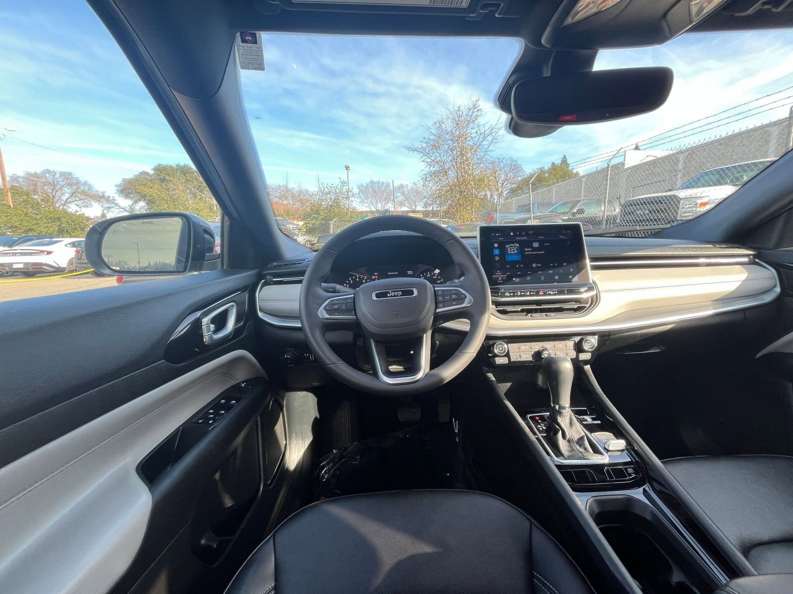 Thumbnail: 2025 Jeep Compass - 35