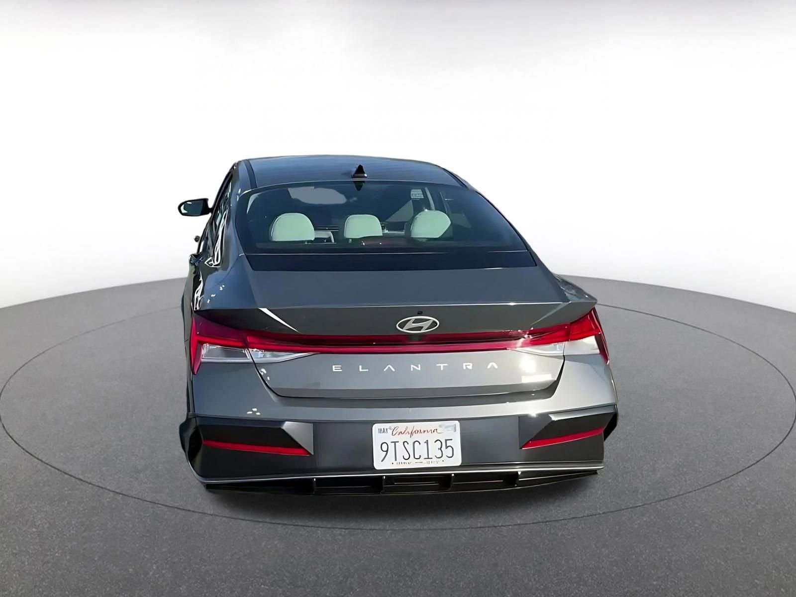 Thumbnail: 2025 Hyundai Elantra - 12