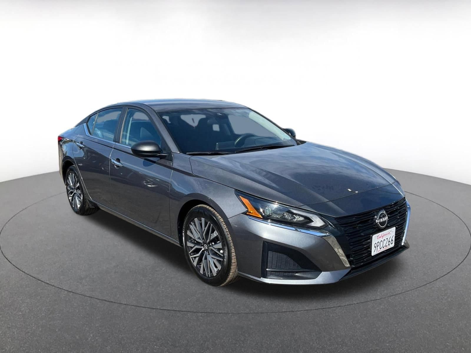 Thumbnail: 2025 Nissan Altima - 1