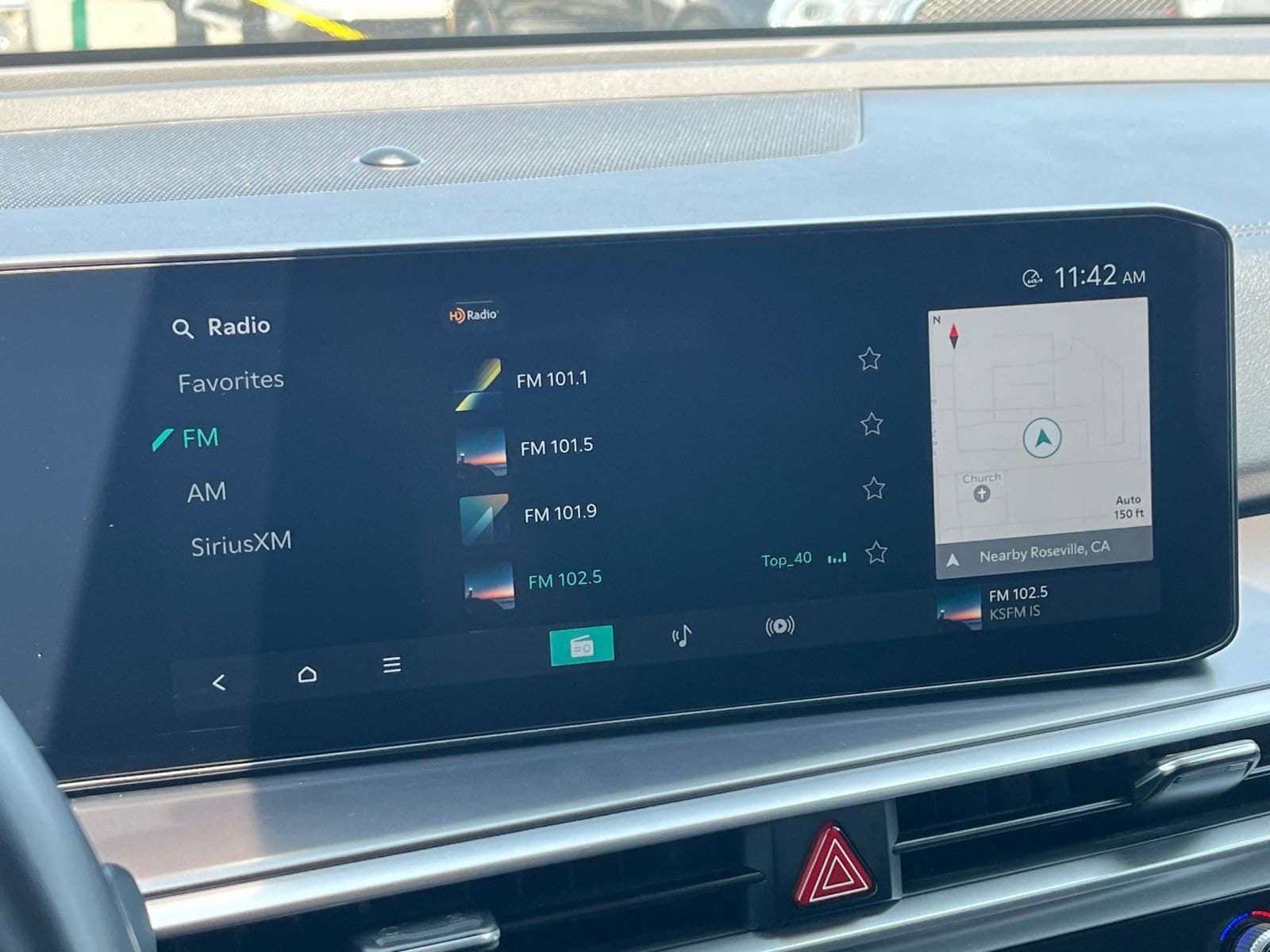2024 Kia Sorento S 21