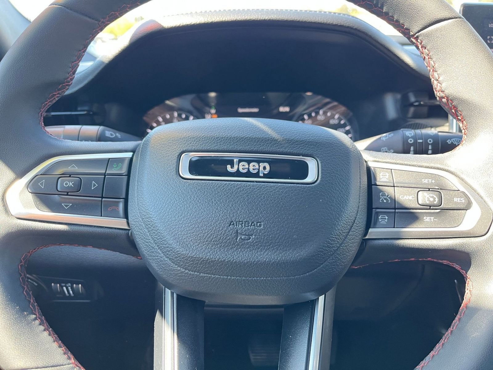 Thumbnail: 2025 Jeep Compass - 30