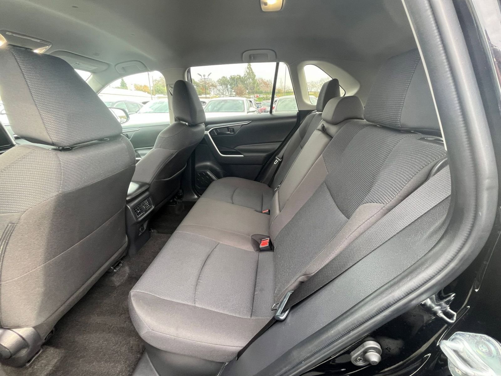 Thumbnail: 2025 Toyota RAV4 - 24