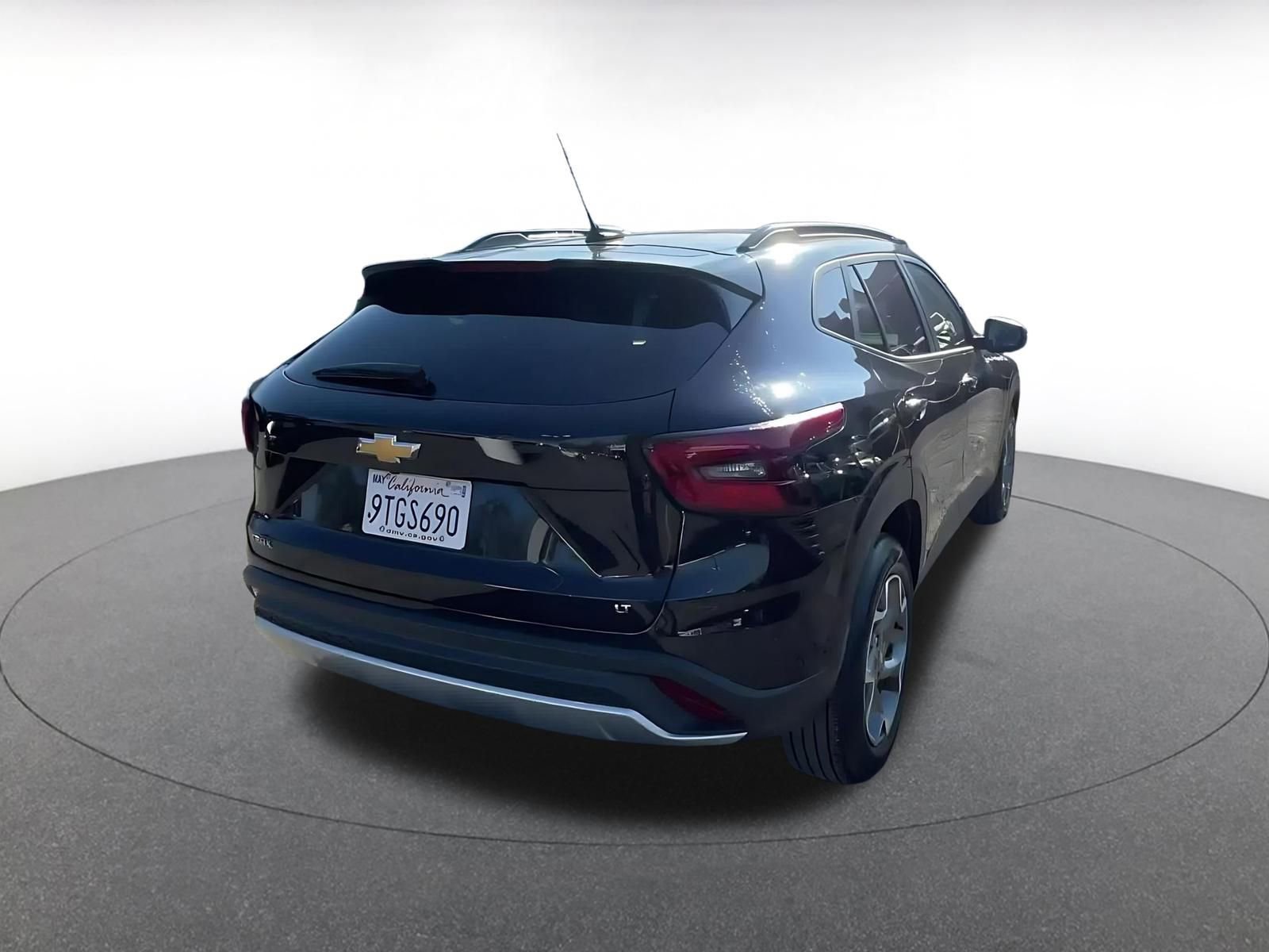 Thumbnail: 2025 Chevrolet Trax - 14