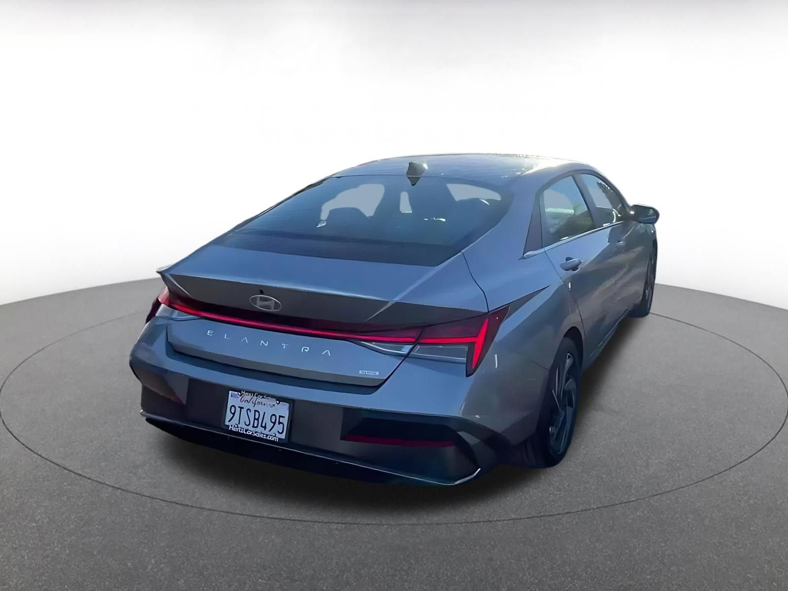 Thumbnail: 2025 Hyundai Elantra - 14