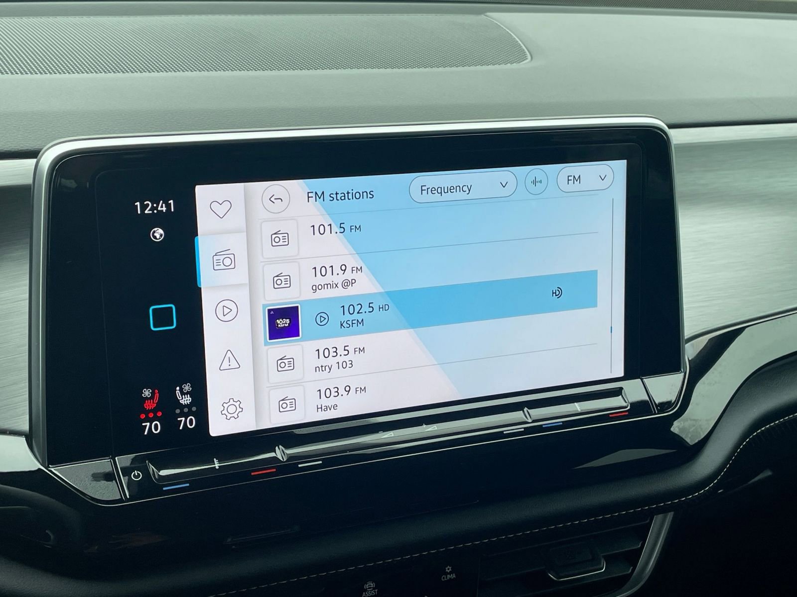 Thumbnail: 2025 Volkswagen Atlas - 21