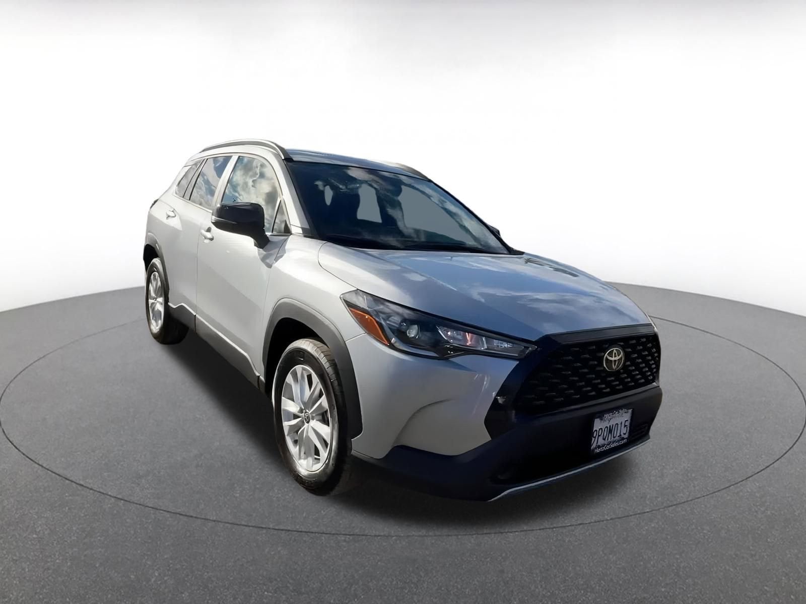 Thumbnail: 2025 Toyota Corolla Cross - 3