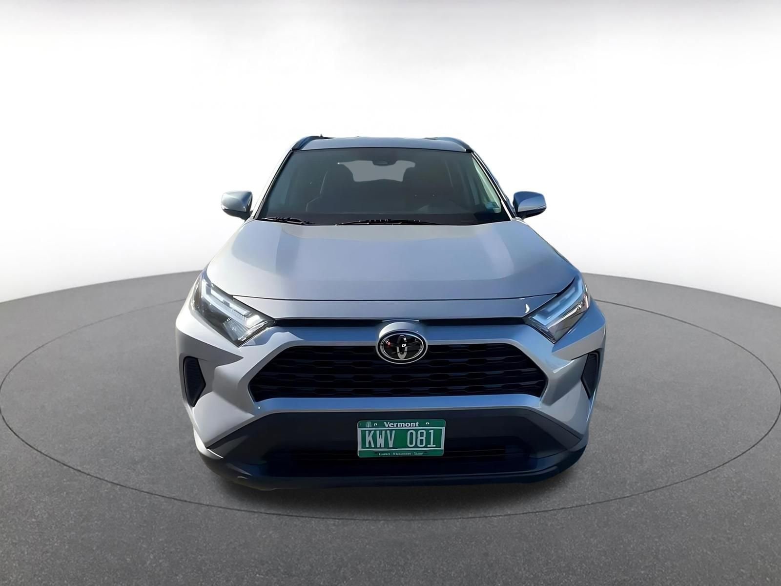 Thumbnail: 2025 Toyota RAV4 - 3