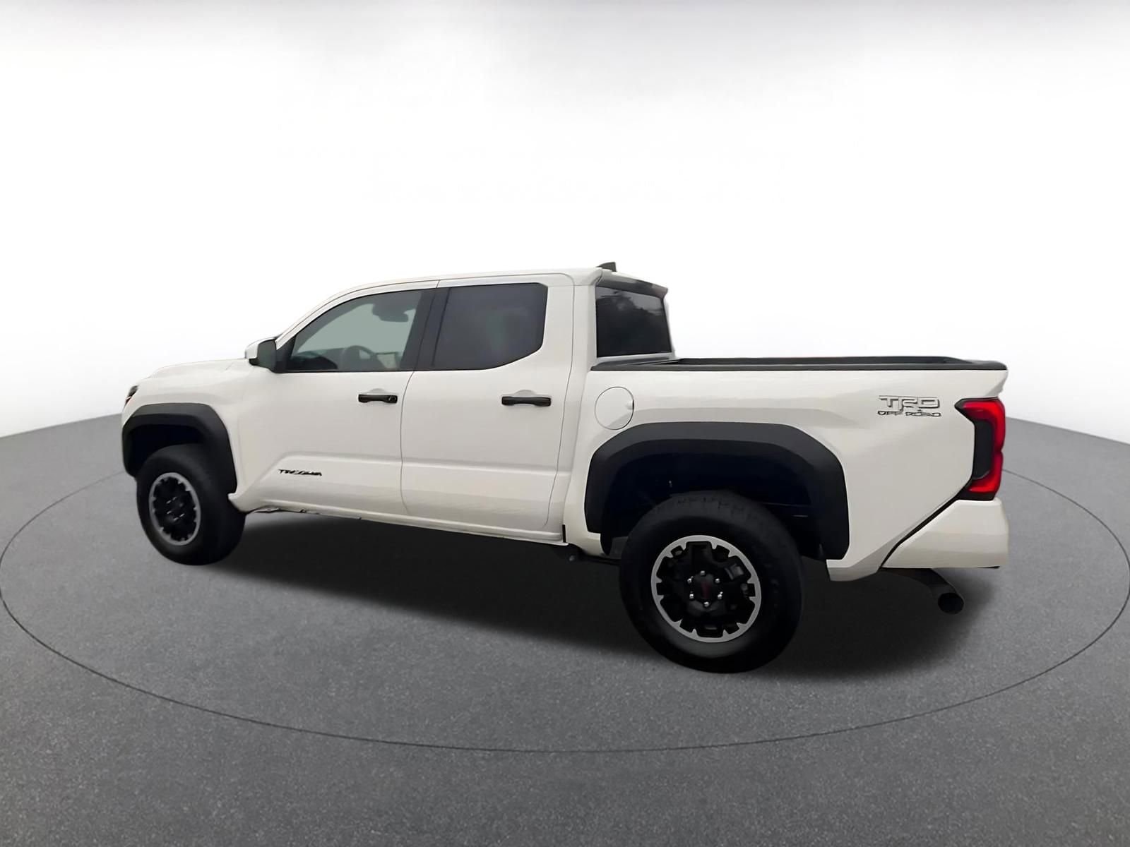 Thumbnail: 2025 Toyota Tacoma - 10