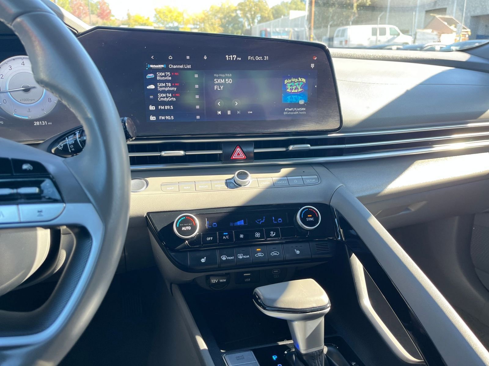 Thumbnail: 2025 Hyundai Elantra - 18