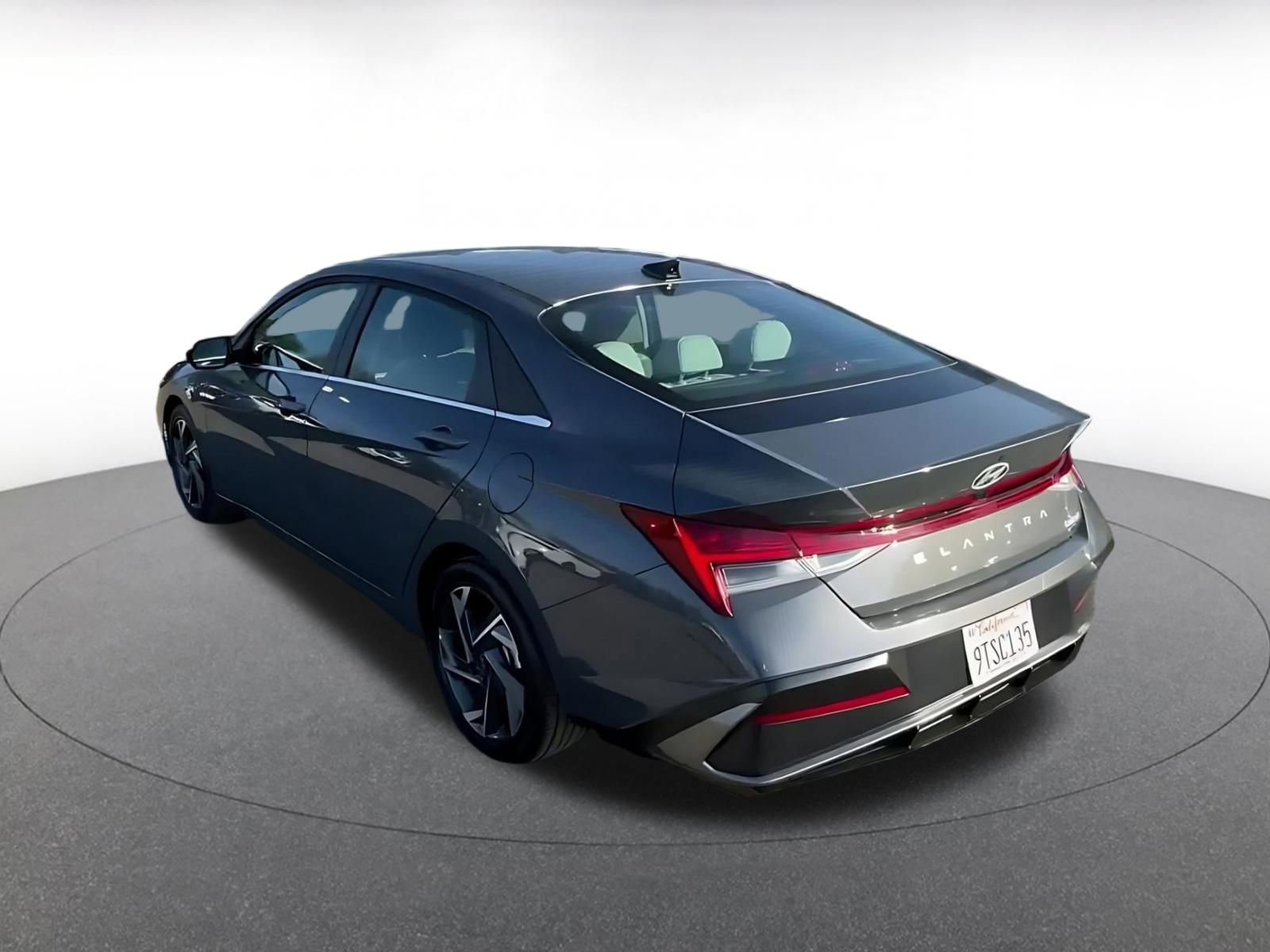 Thumbnail: 2025 Hyundai Elantra - 11